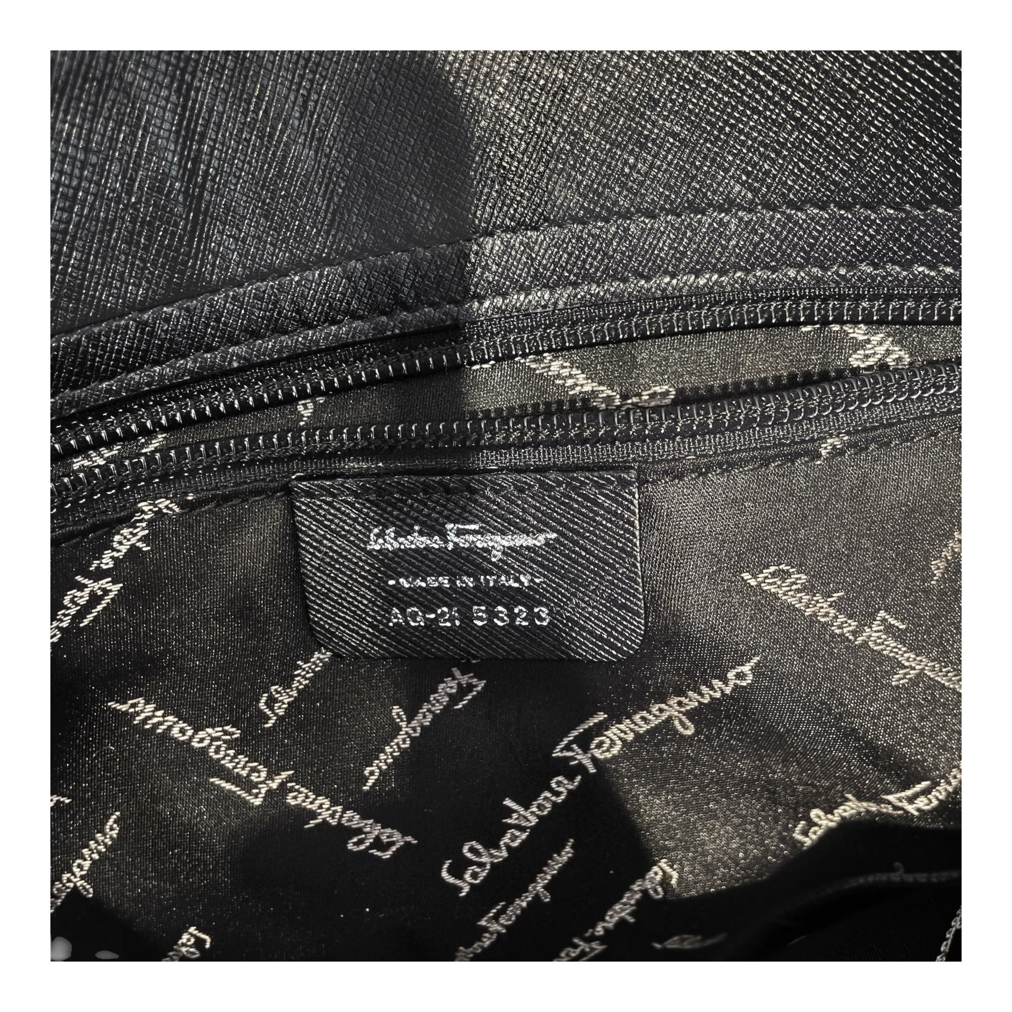 Salvatore Ferragamo/Bag/Leather/BLK/saffiano view 5
