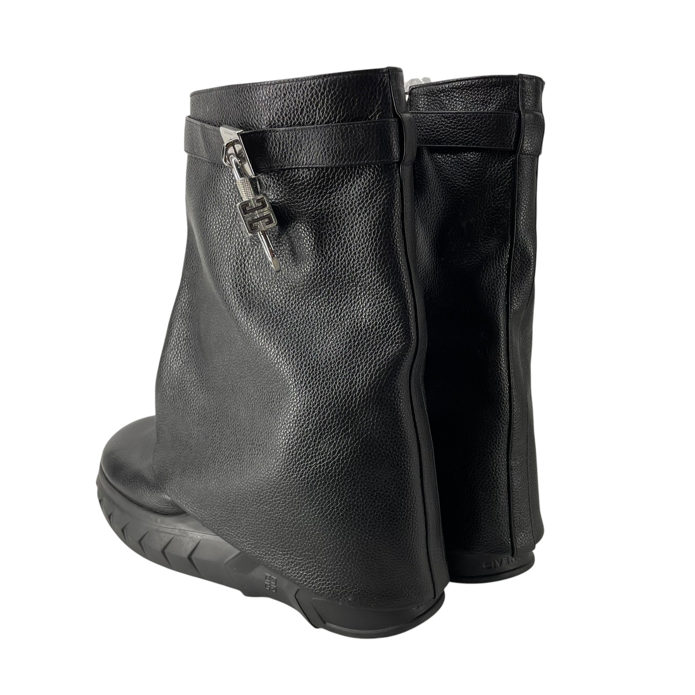 GIVENCHY/Boots/EU 43/Leather/BLK/SHARK 4G LOCK/RM 0273 view 2