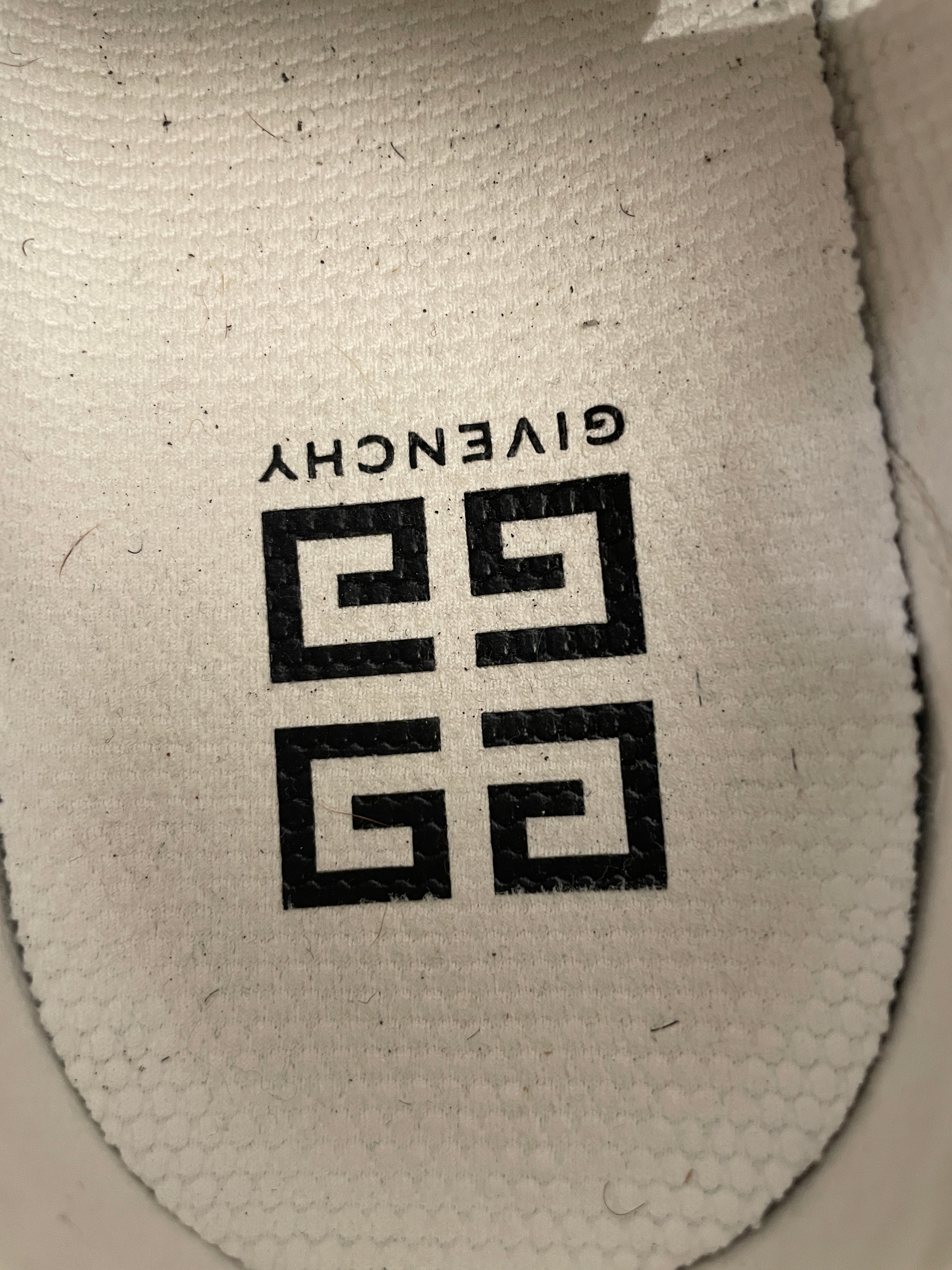 GIVENCHY/Low-Sneakers/EU 44/WHT/tk-mx runner view 3