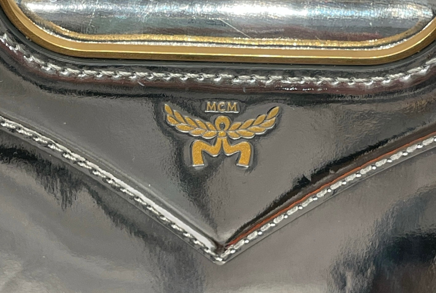 MCM/Clutch Bag/Faux Leather/SLV/silver w gld hardwre view 4