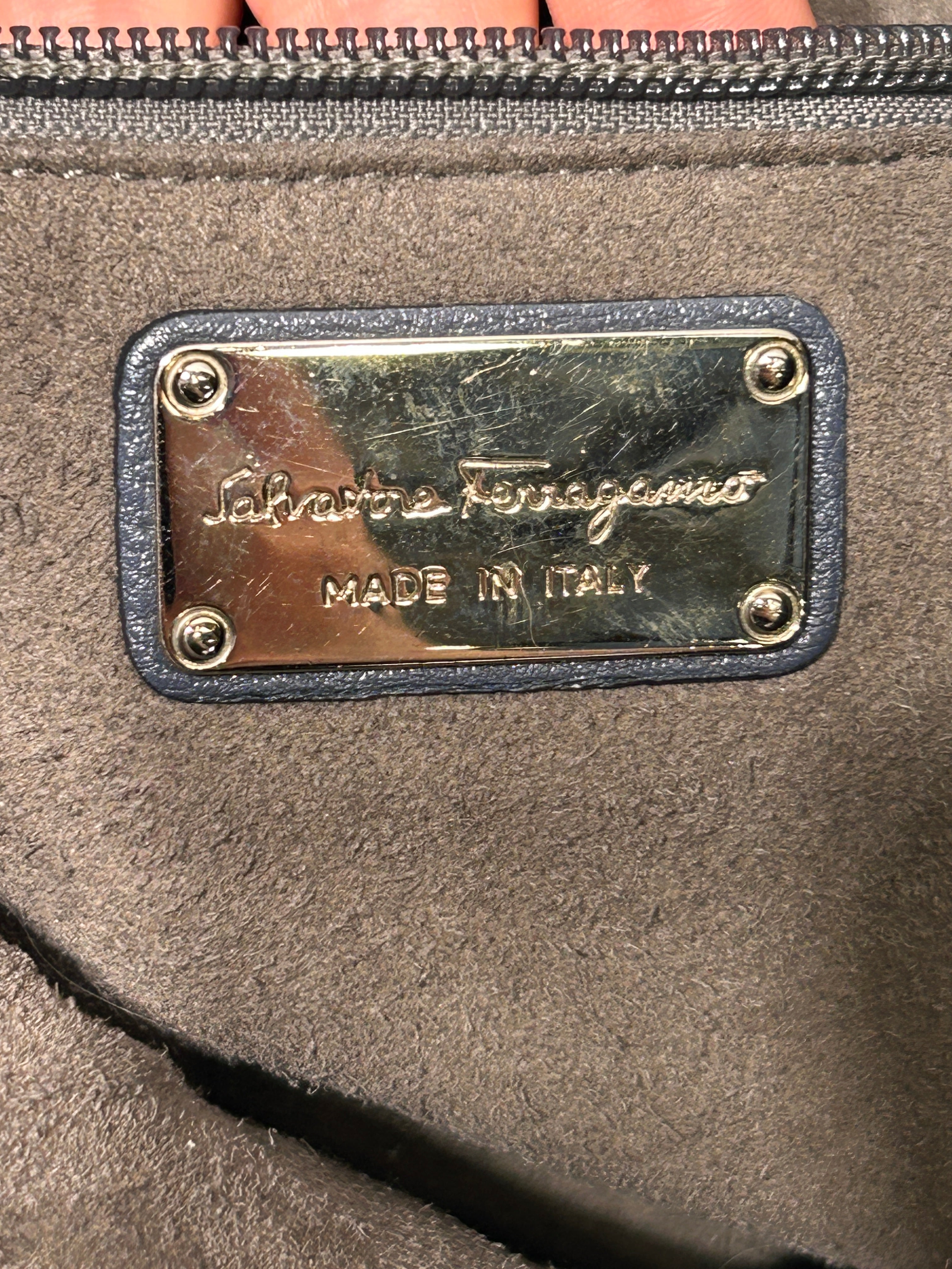 Salvatore Ferragamo/Bag/Leather/NVY/SUSANNE TOTE DOUBLE ZIP view 5