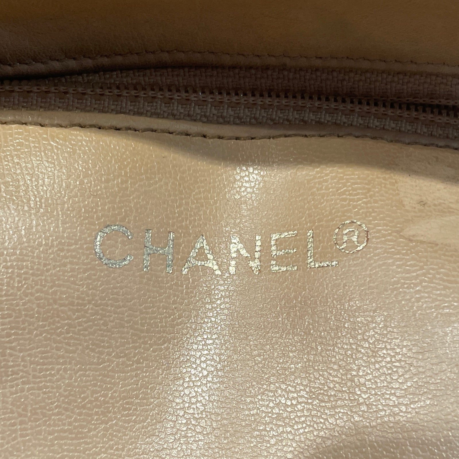 CHANEL/Bag/Leather/CRM/Lambskin Tote view 5