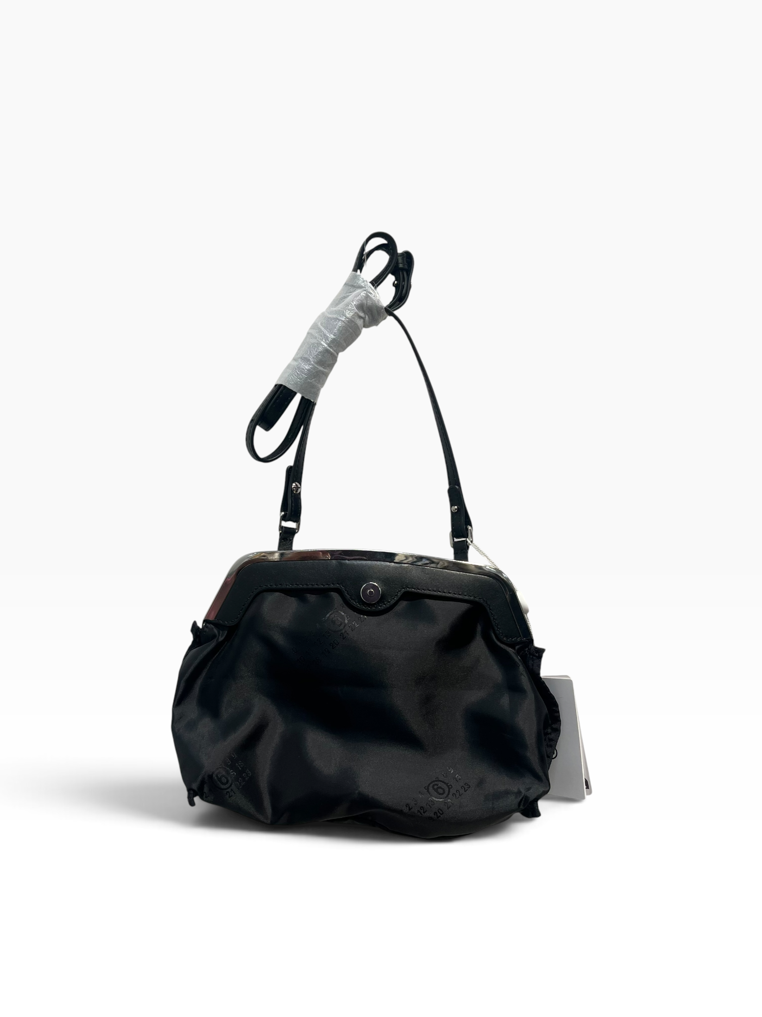 MM6/Cross Body Bag/Nylon/BLK/REVERSIBLE view 2