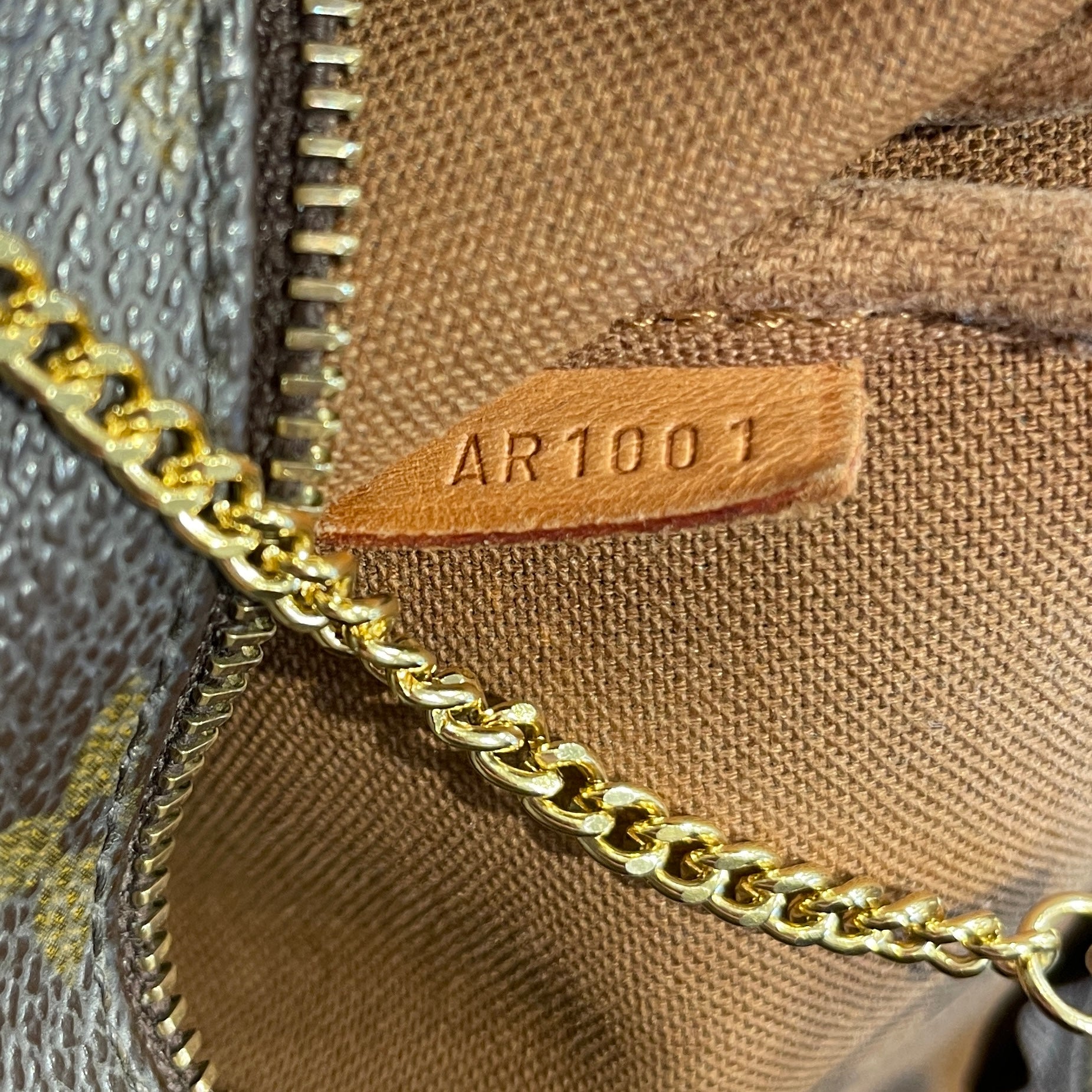 LOUIS VUITTON/Bag/Monogram/Leather/BRW/POCHETTE view 9