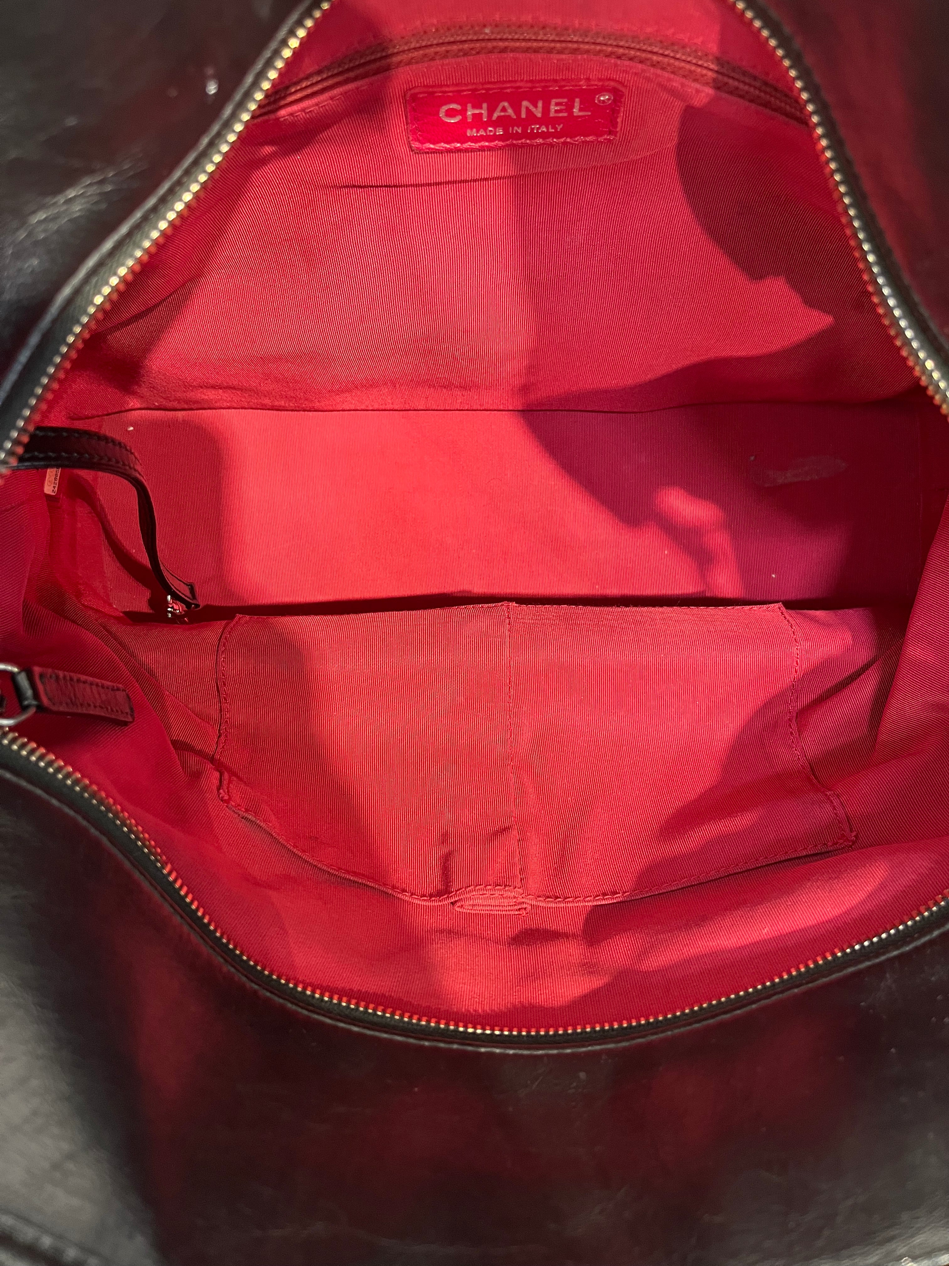 CHANEL/Bag/Leather/BLK/GABRIELLE QUILTED TOTE view 3