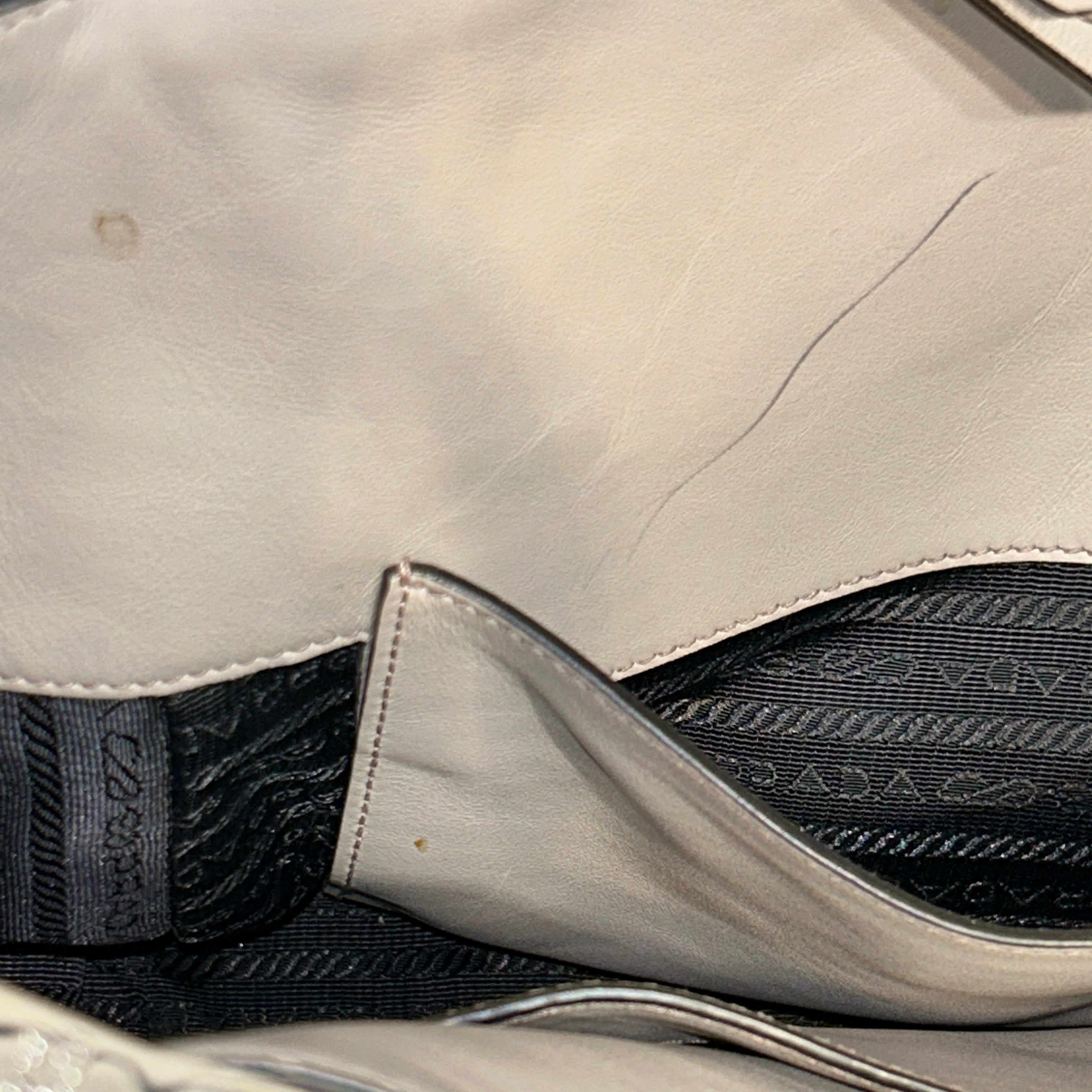 PRADA/Tote Bag/Leather/CRM/leather concept view 10