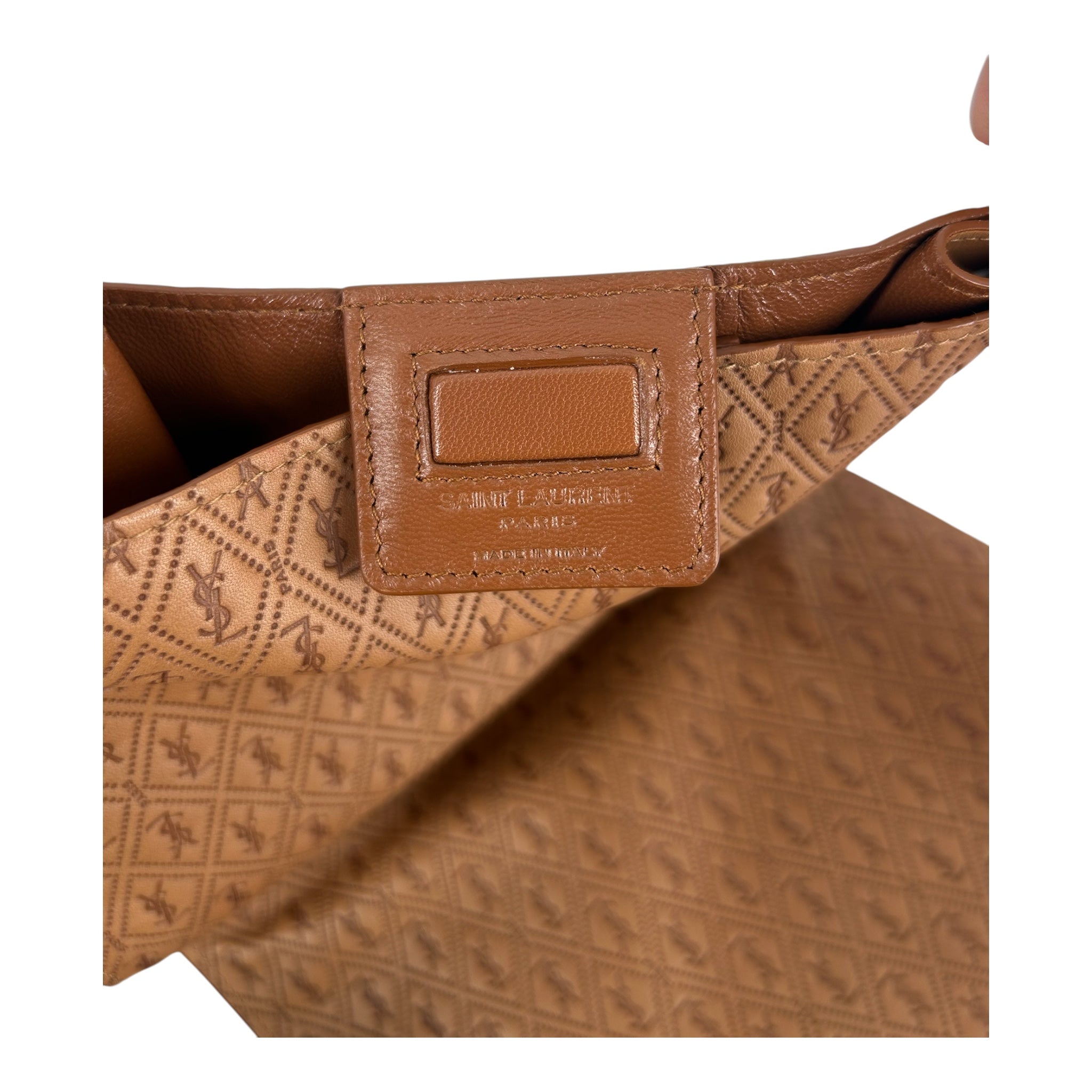 SAINT LAURENT/Clutch Bag/Monogram/Leather/BEG/MONOGRAM LUNCH SACK view 4