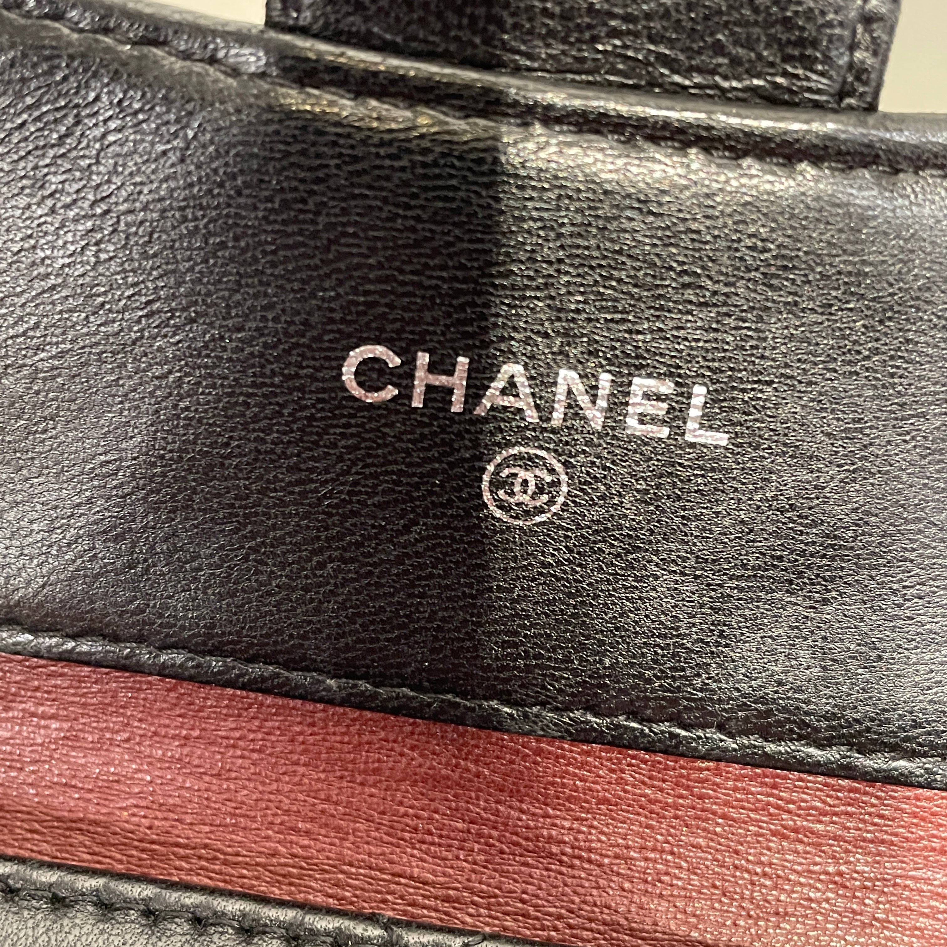 CHANEL/Trifold Wallet/Leather/BLK/10726397 (w/ box & dustbag) view 3