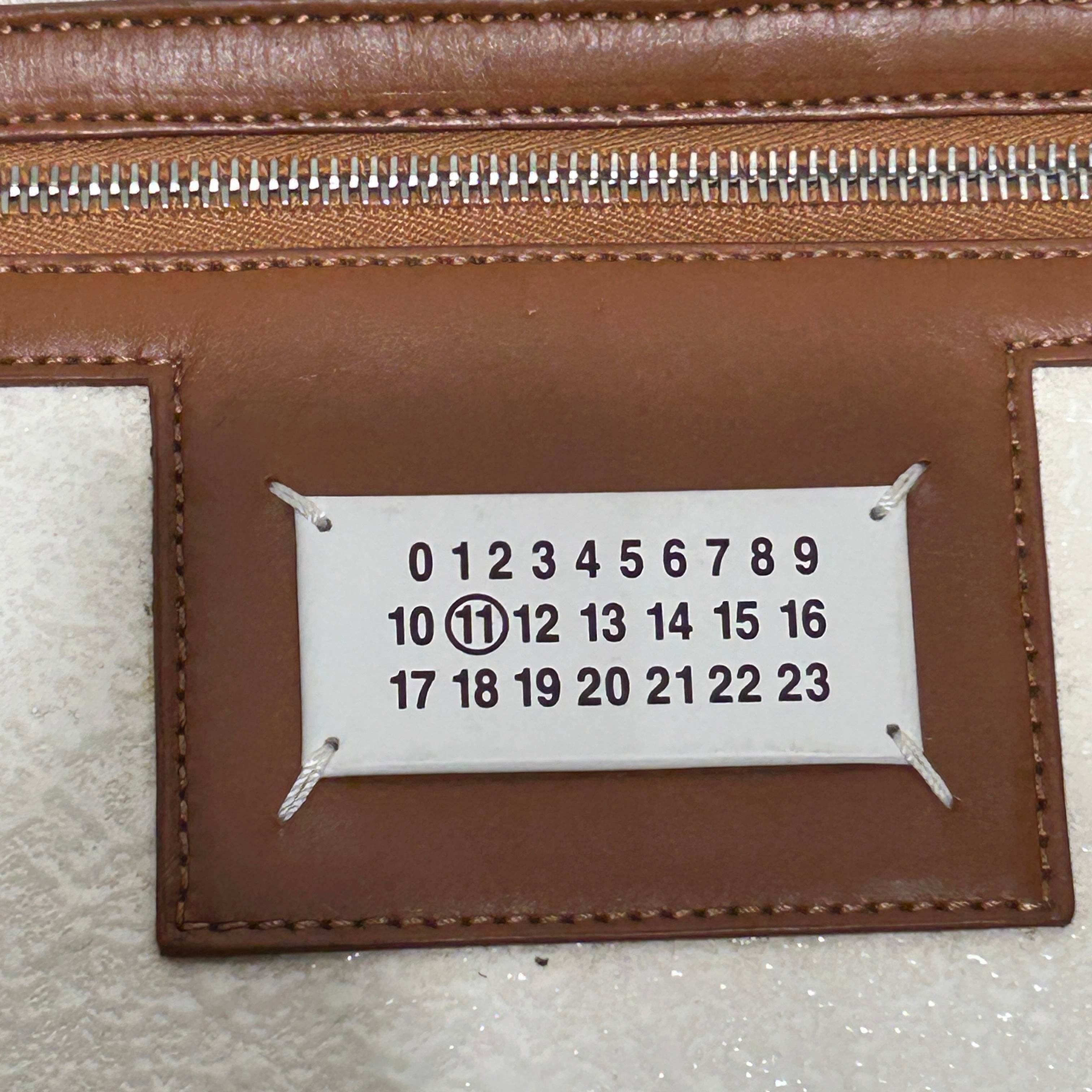 Maison Margiela/Bag/WHT/ view 3