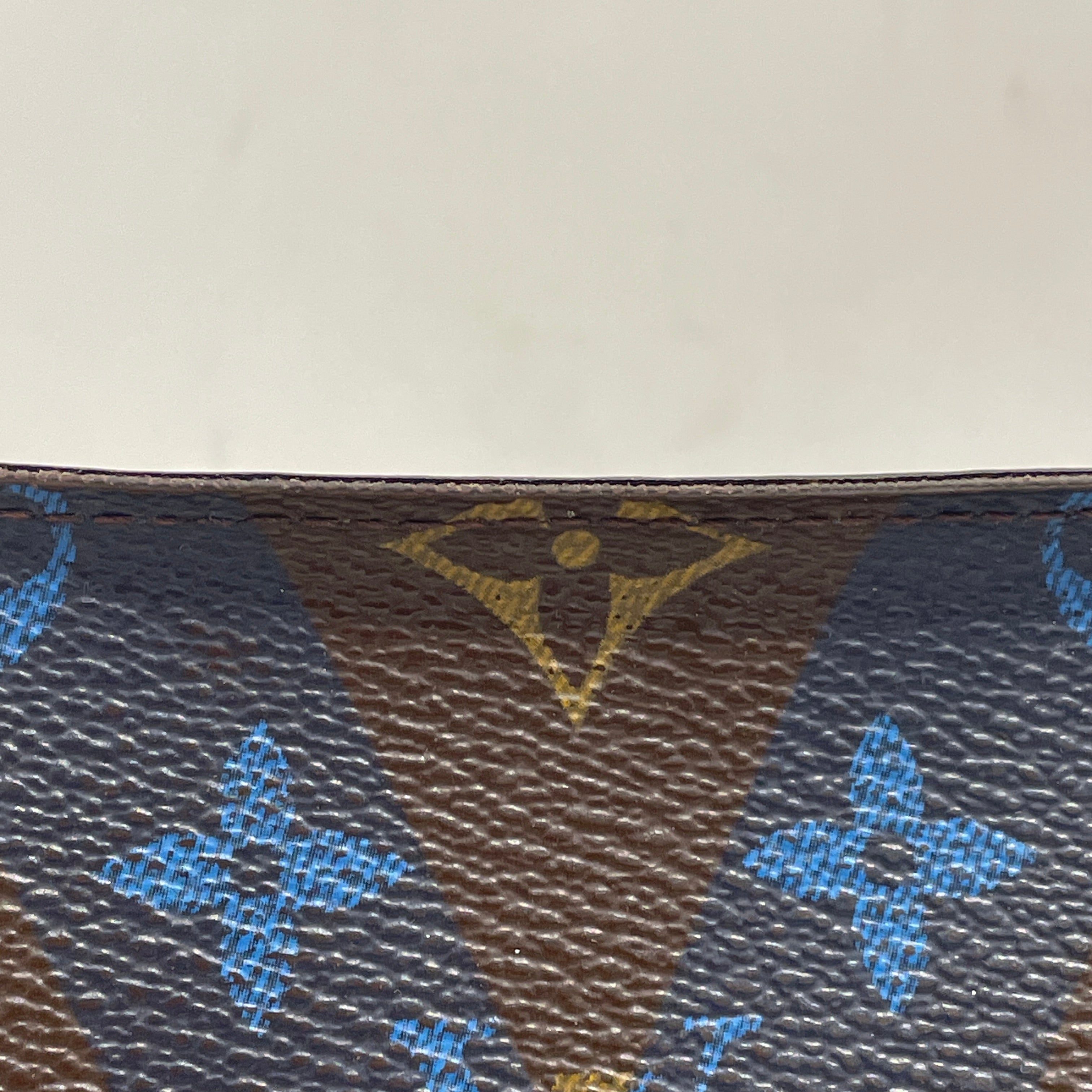 LOUIS VUITTON/Bifold Wallet/Monogram/Leather/BRW/M's/Monogram V Bifold view 7
