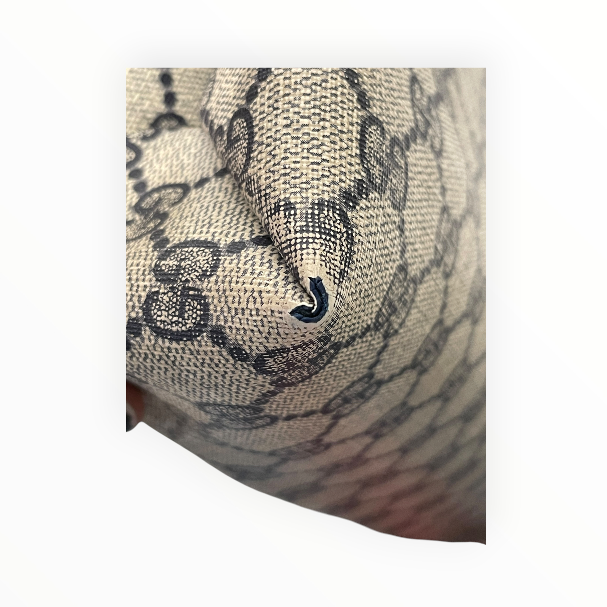 GUCCI/Vintage/Tote Bag/Monogram/GRY/GG Supreme Tote Monogram view 11
