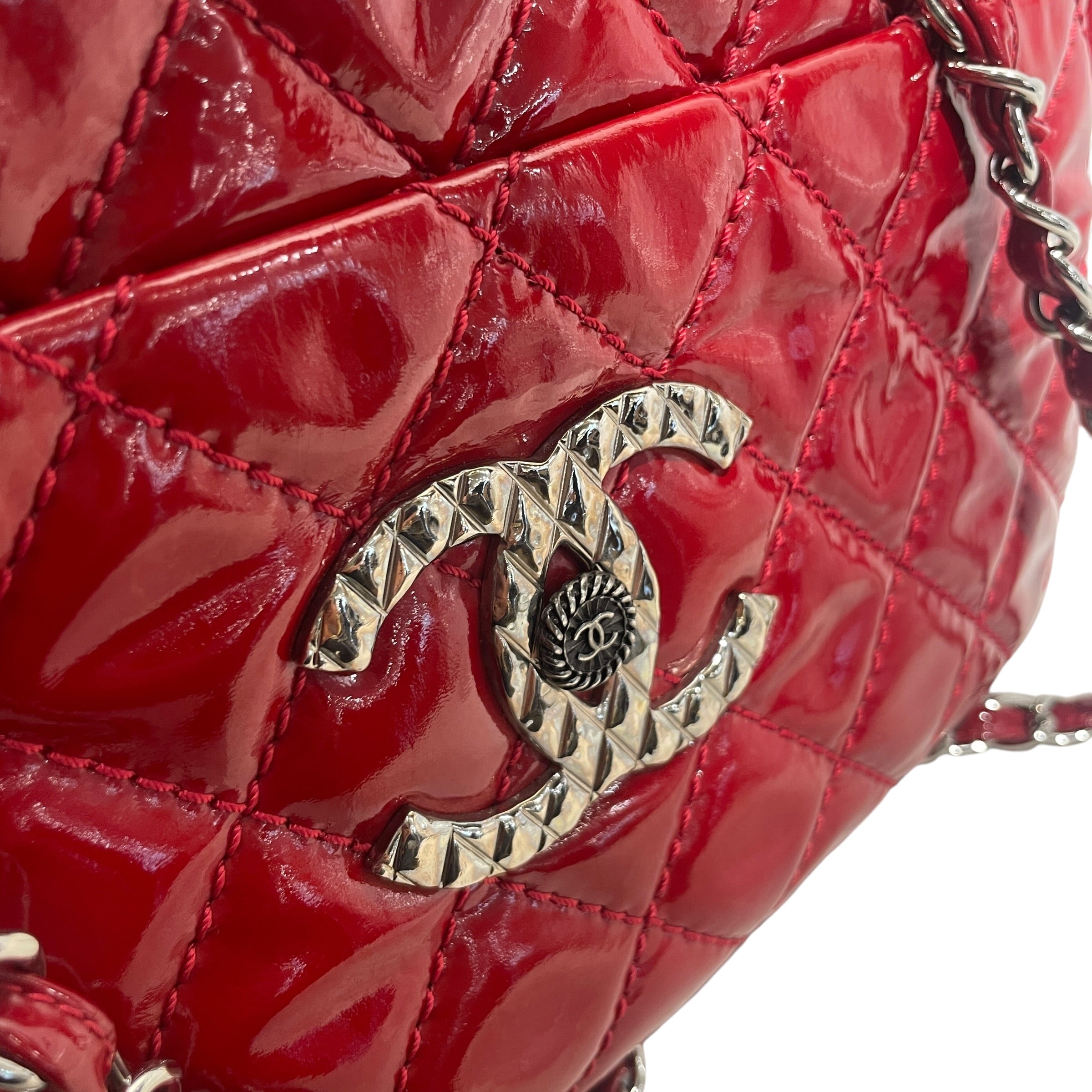 CHANEL/Bag/Leather/RED/Quilted CC Bowler view 5