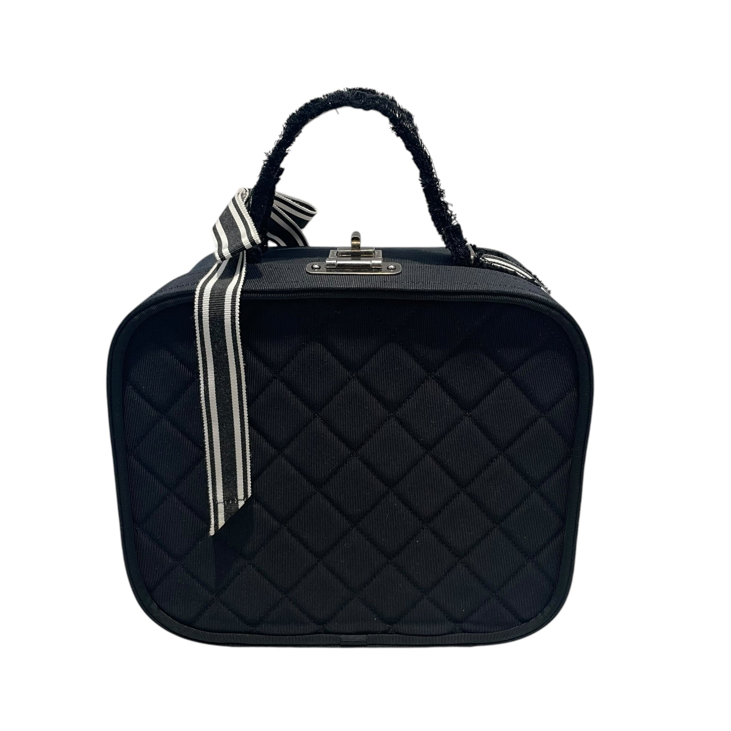 CHANEL/Bag/BLK/QUILTED VANITY CASE view 1