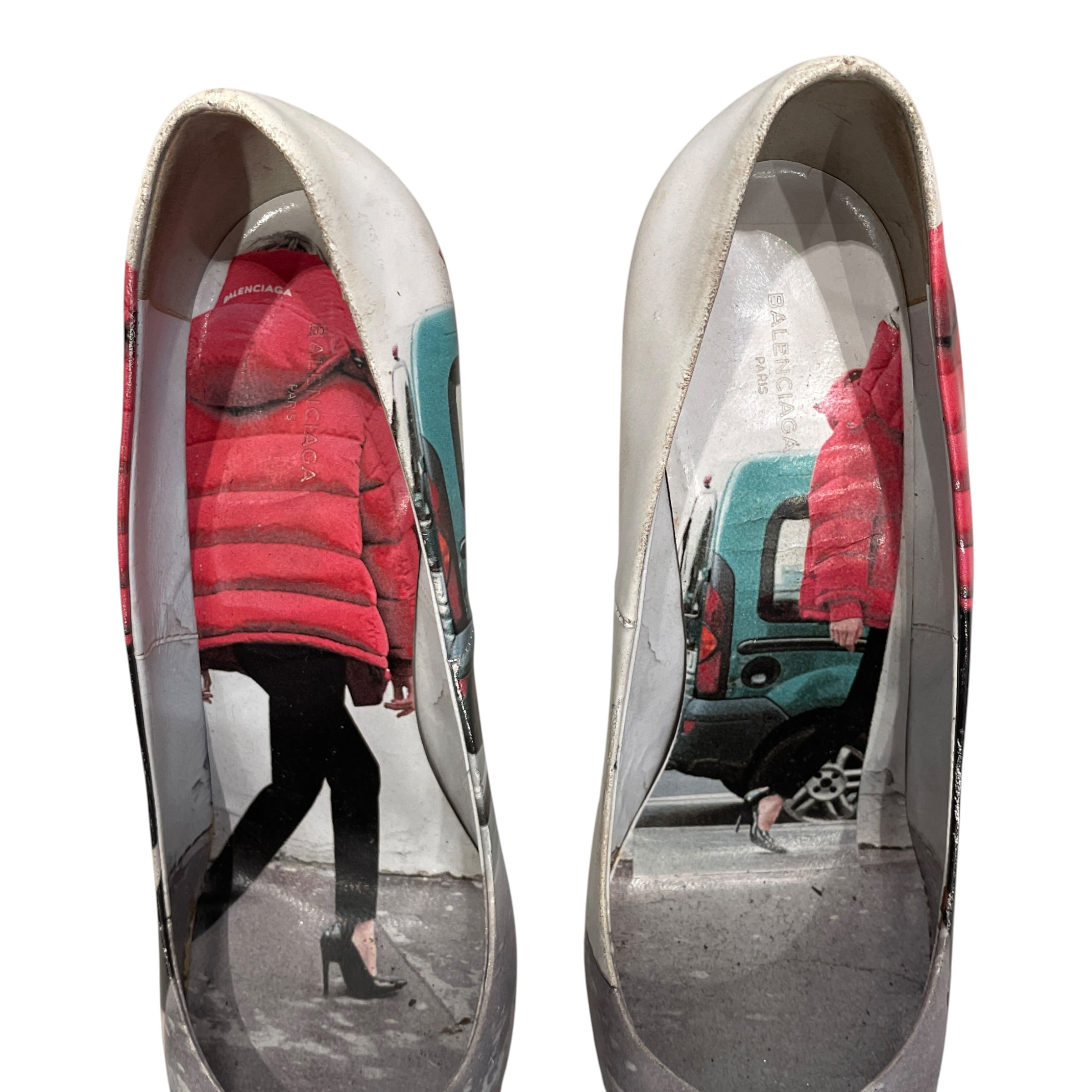 BALENCIAGA/Heels/EU 40/Leather/GRY/WOMAN IN RED PUFFER GRAPHIC view 3