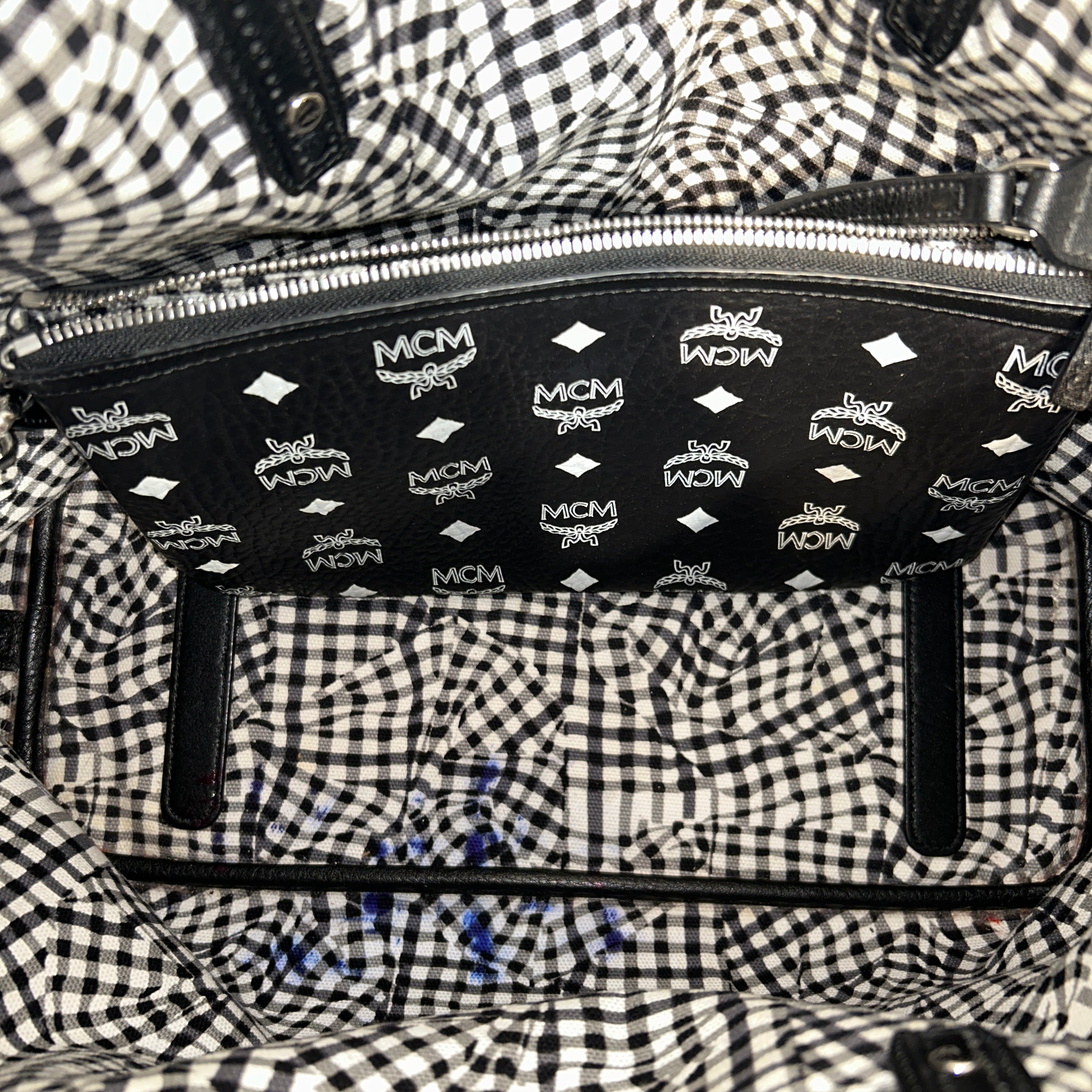 MCM/Tote Bag/Monogram/Leather/BLK/Reversible Totebag with Pouch view 4