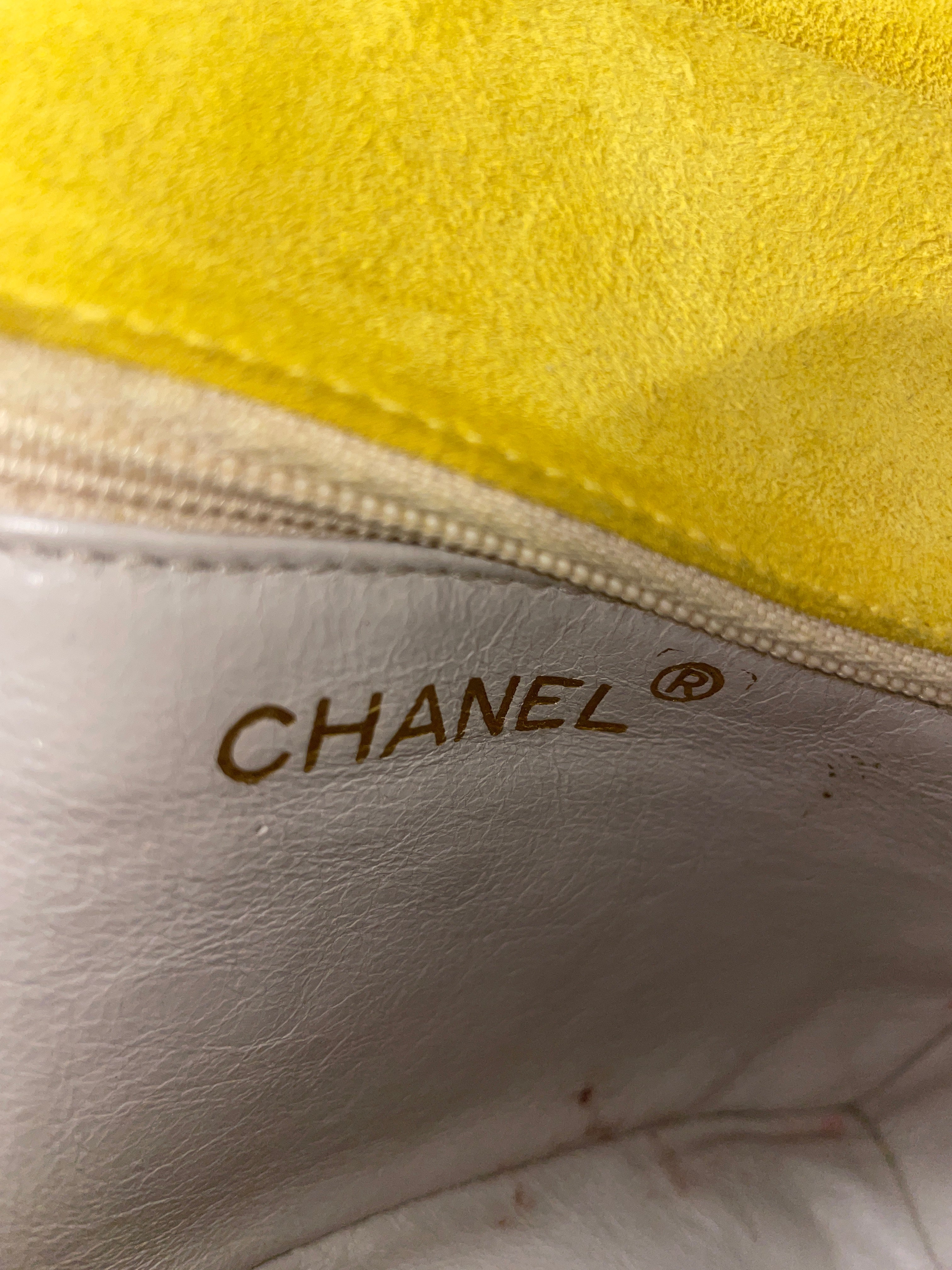 CHANEL/Cross Body Bag/Suede/YEL/QUILTED GOLD CHAIN view 5