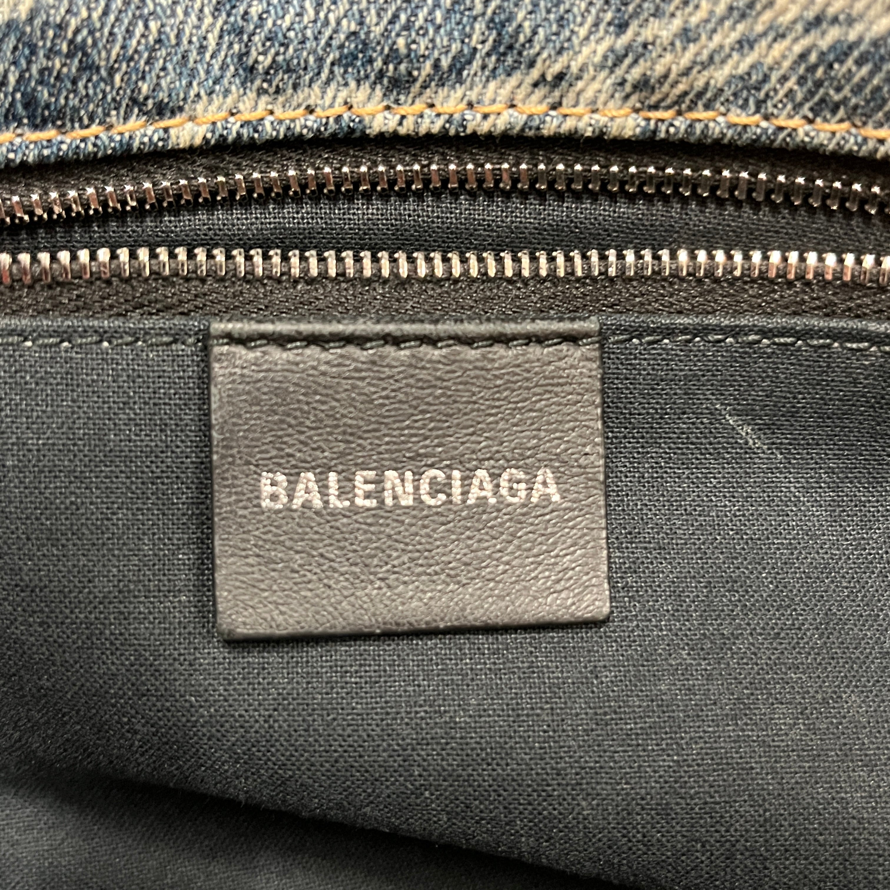 BALENCIAGA/Tote Bag/Monogram/Denim/IDG/BB MONOGRAM view 3