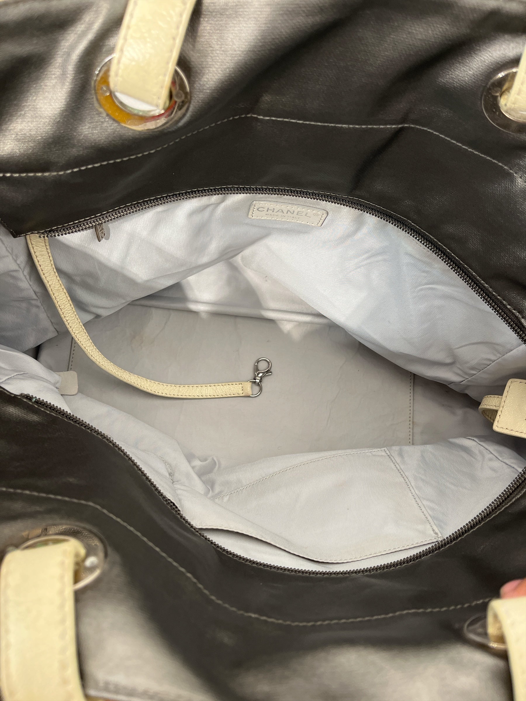 CHANEL/Bag/Cotton/SLV/BIARRITZ TOTE SILVER view 6