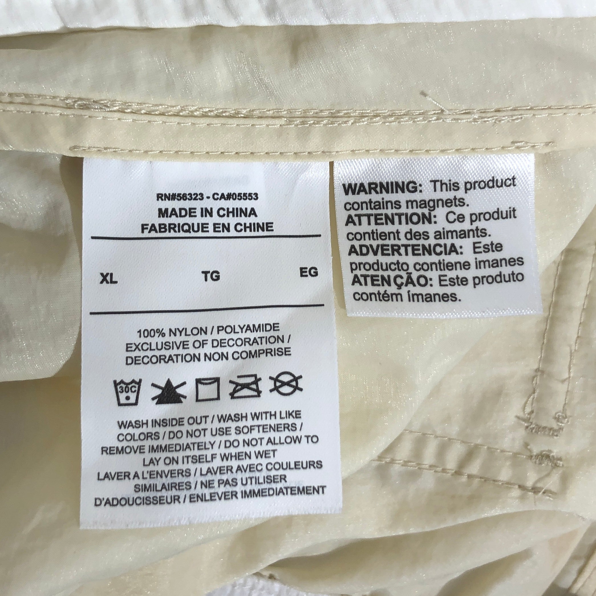 OFF-WHITE/JORDAN BRAND/Pants/XL/Nylon/CRM/Graphic/RED ARROW GRAPHIC rip stop view 4
