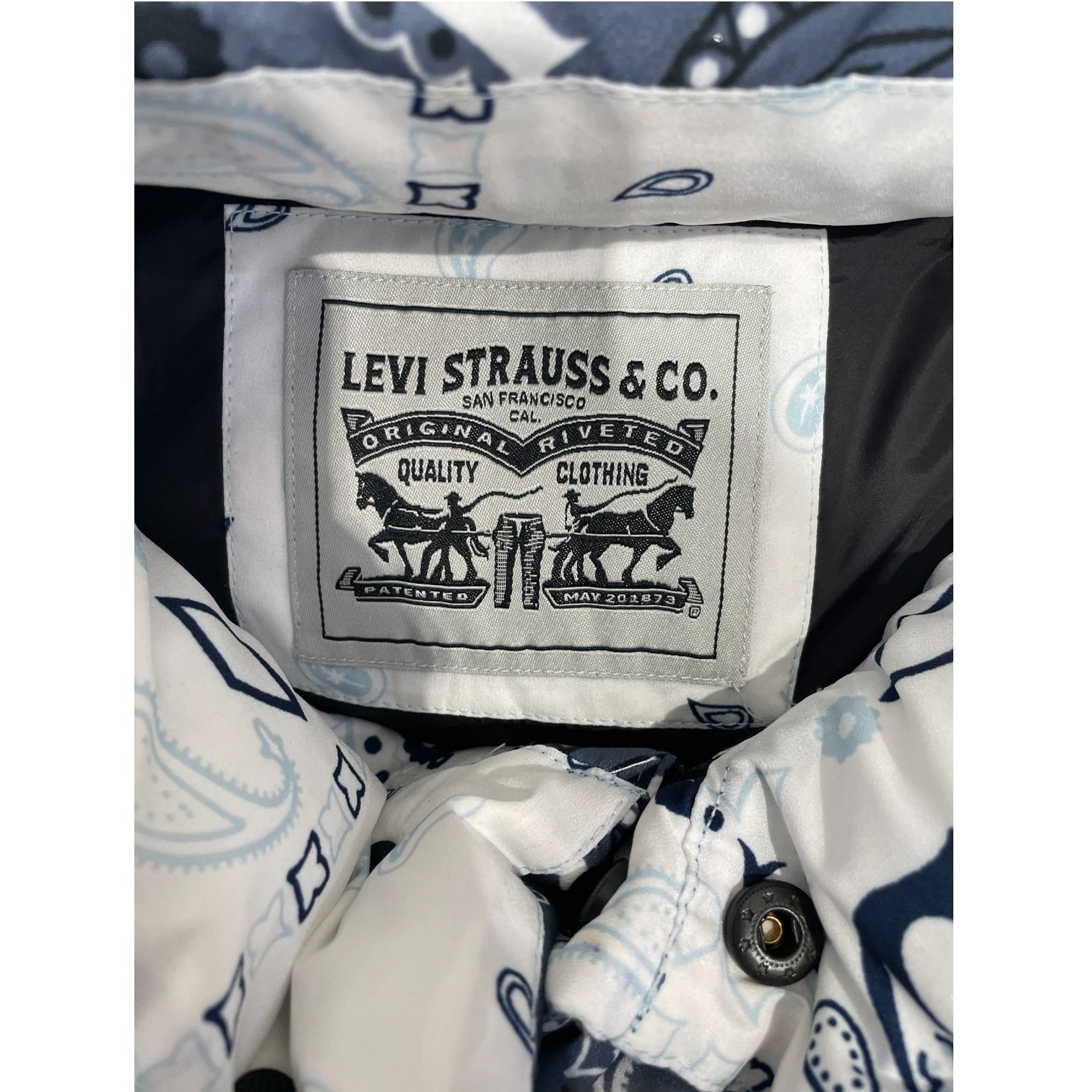 Levi's/Puffer Jkt/XL/Polyester/NVY/Paisley/bandana view 3