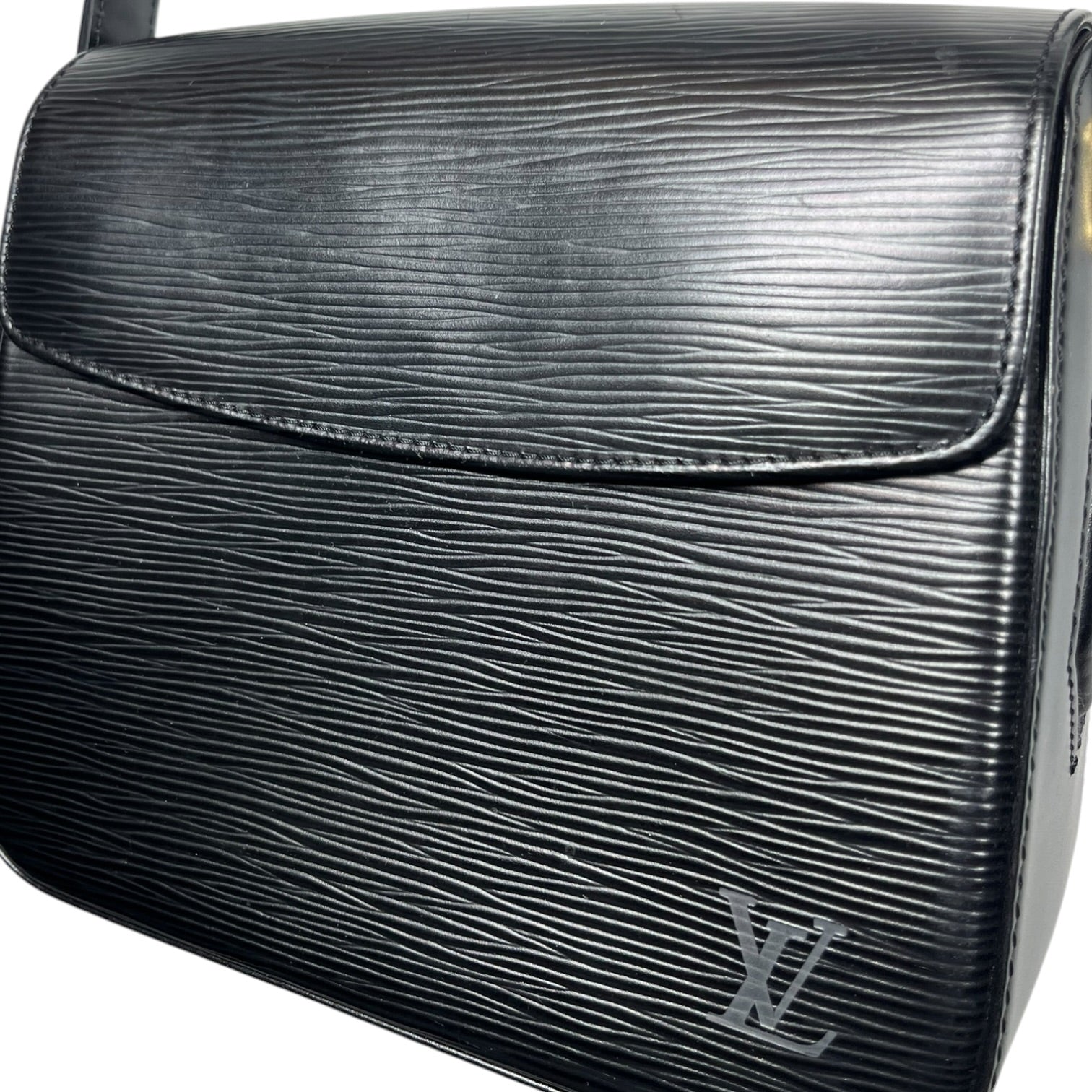LOUIS VUITTON/Cross Body Bag/Leather/BLK/EPI LEATHER BUCI SMALL view 3