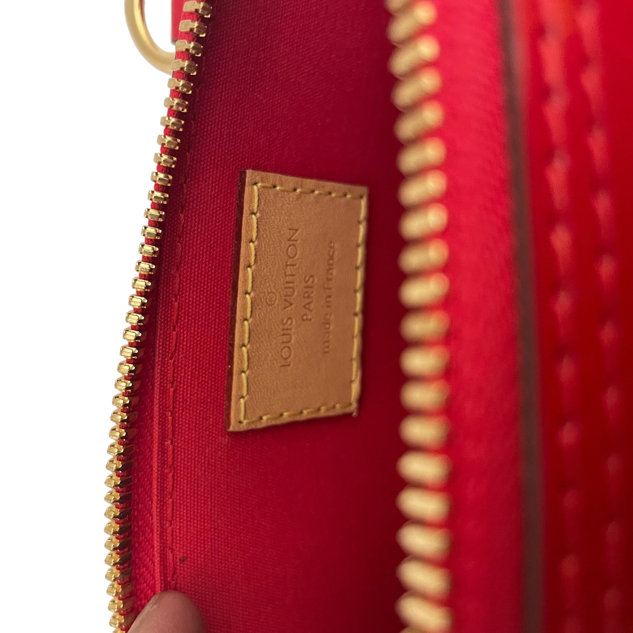 LOUIS VUITTON/Clutch Bag/Monogram/RED/RED VERNIS ALMA view 5