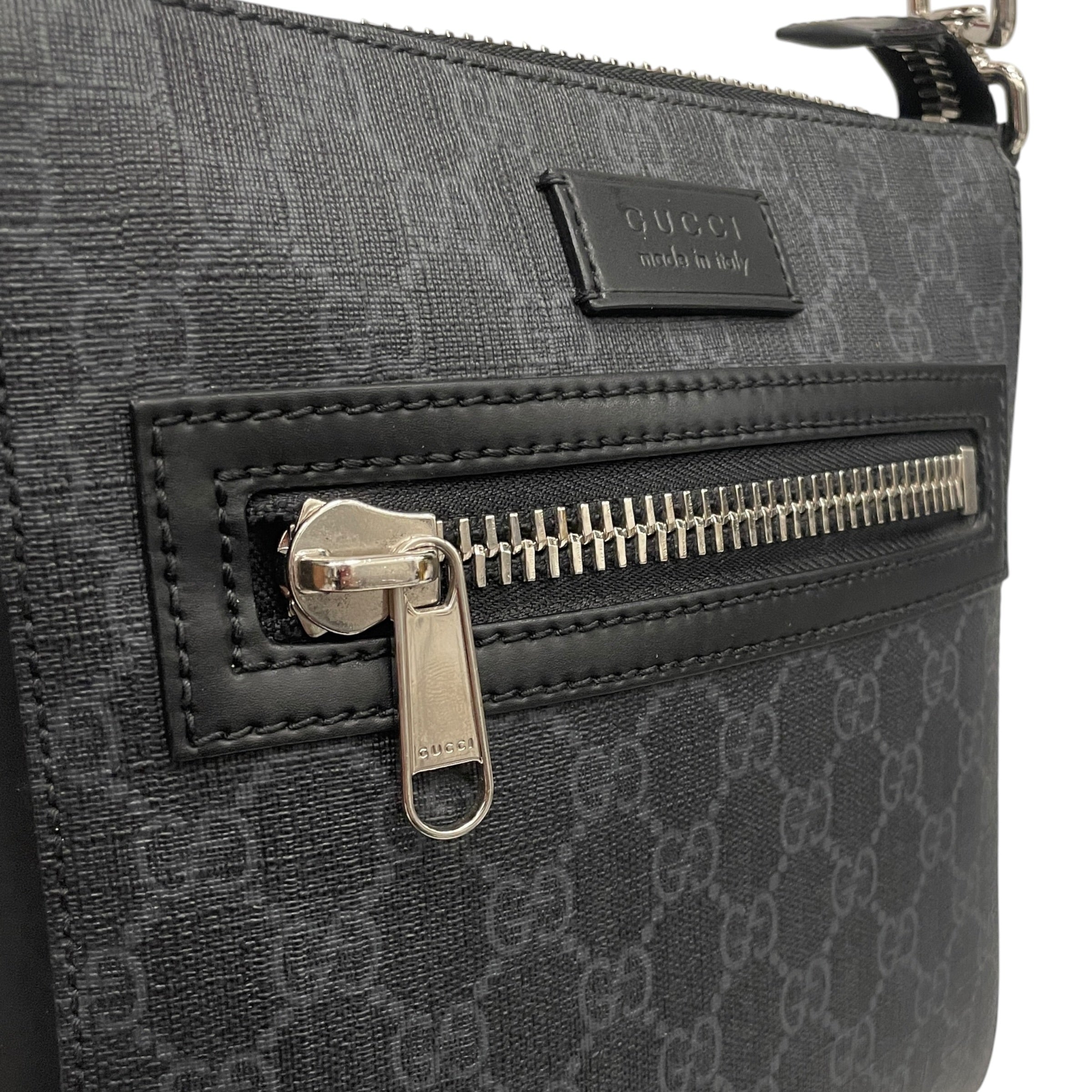 GUCCI/Cross Body Bag/Monogram/Leather/BLK/GG SUPREME MESSENGER view 4