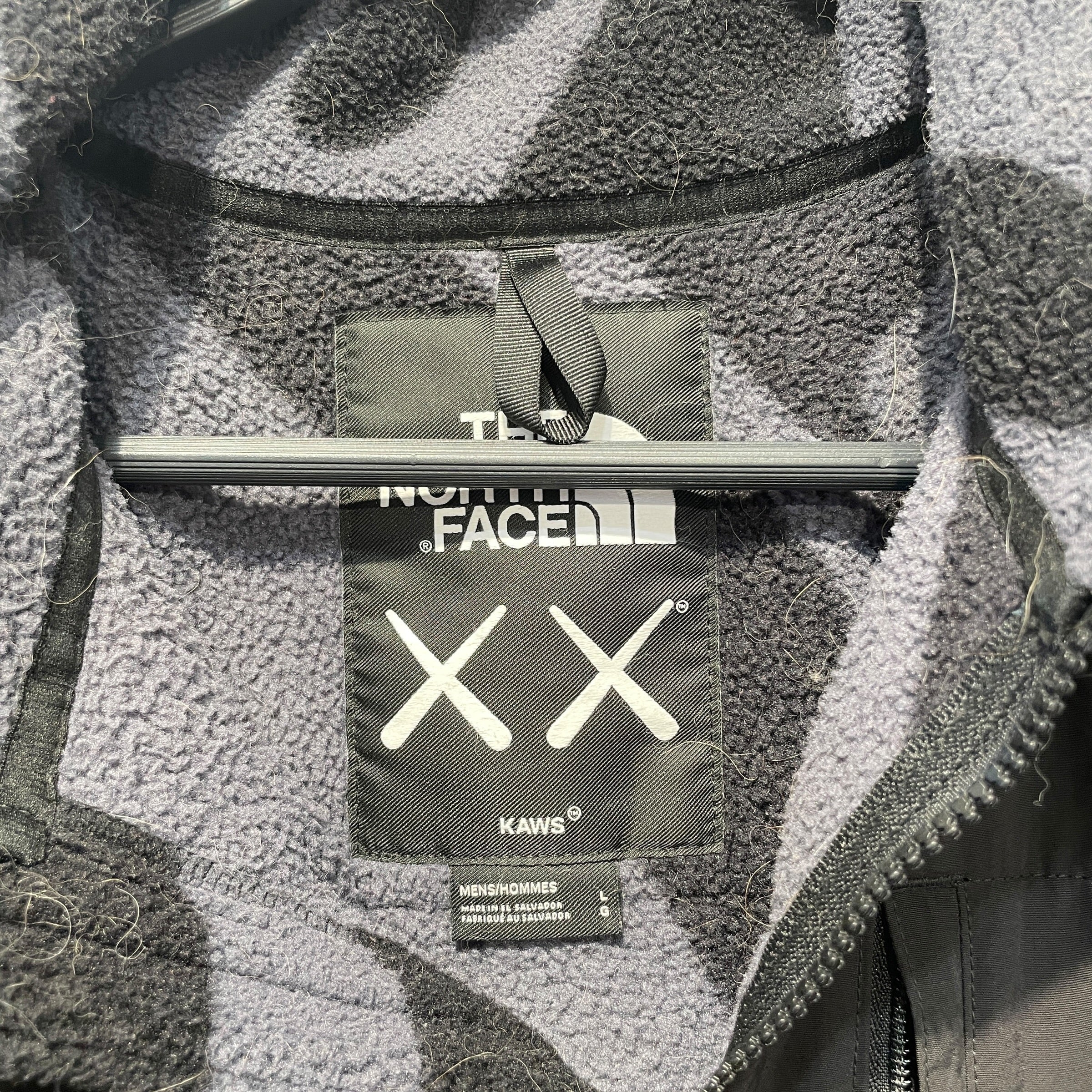 THE NORTH FACE/KAWS/Jacket/L/Nylon/BLK/Camouflage/ view 4