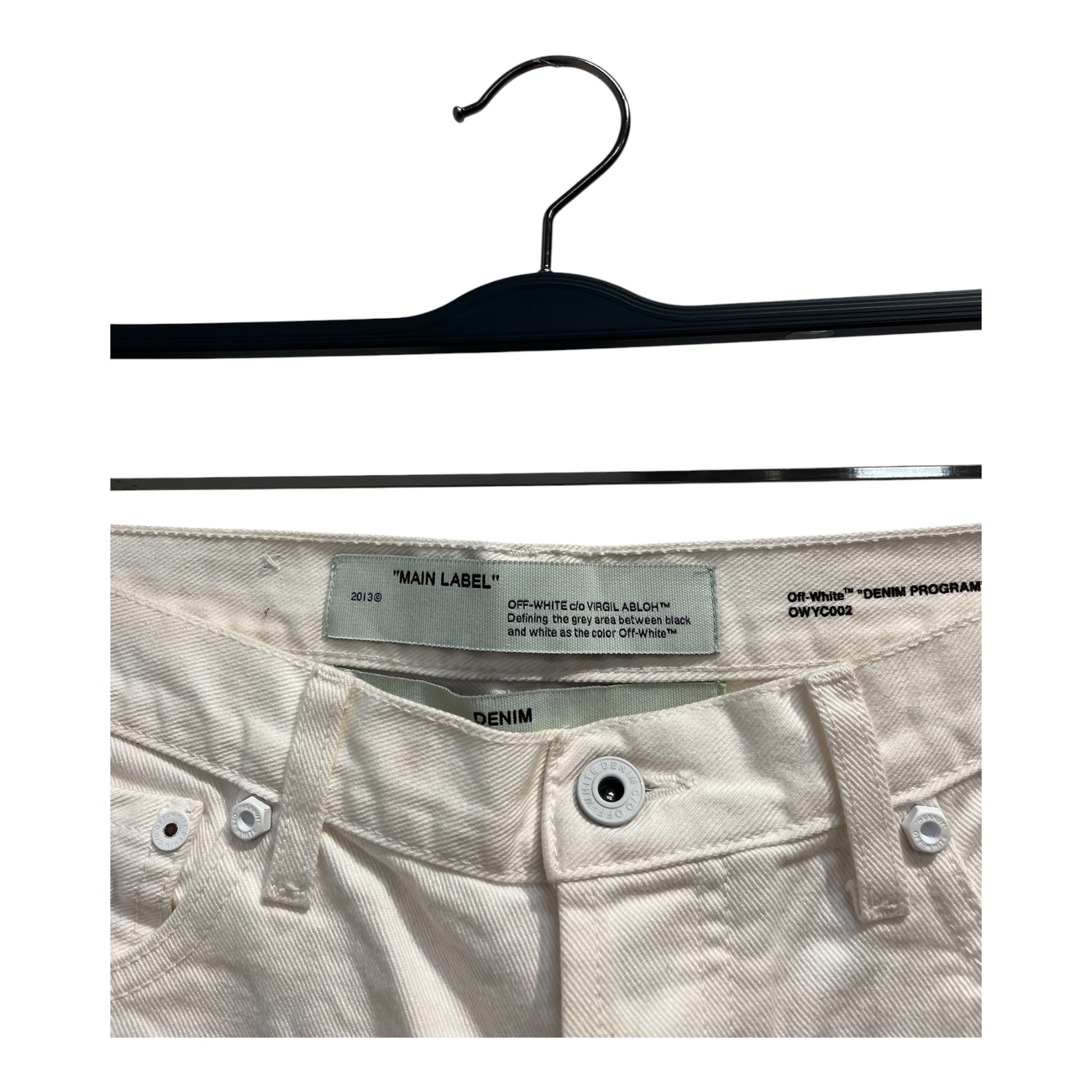 OFF-WHITE/Shorts/28/Cotton/WHT/PAINT DRIP LEGA WHITE view 3