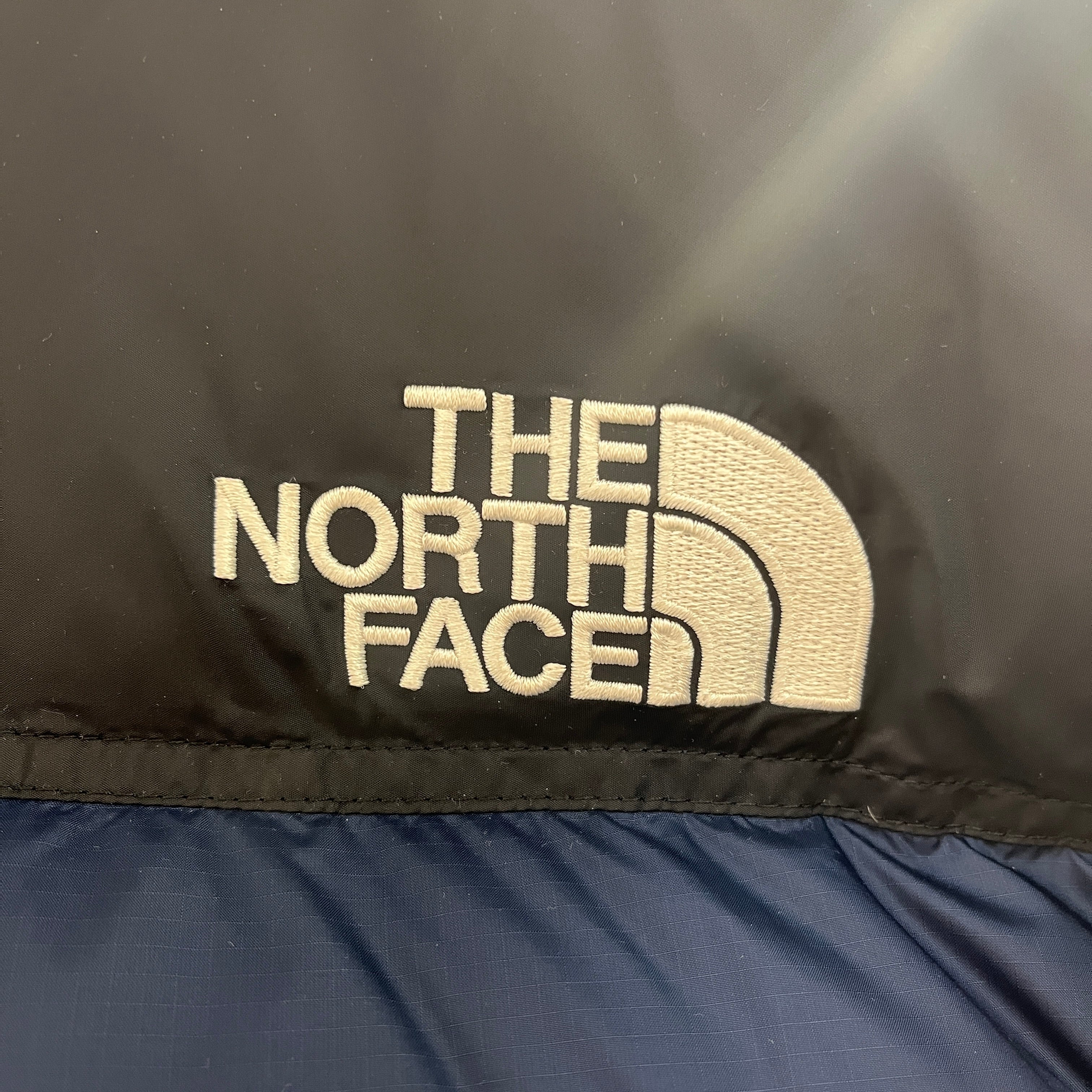 THE NORTH FACE/Puffer Jkt/M/Nylon/NVY/Single Breasted/Border/Blue Panel Nuptse Jacket view 3
