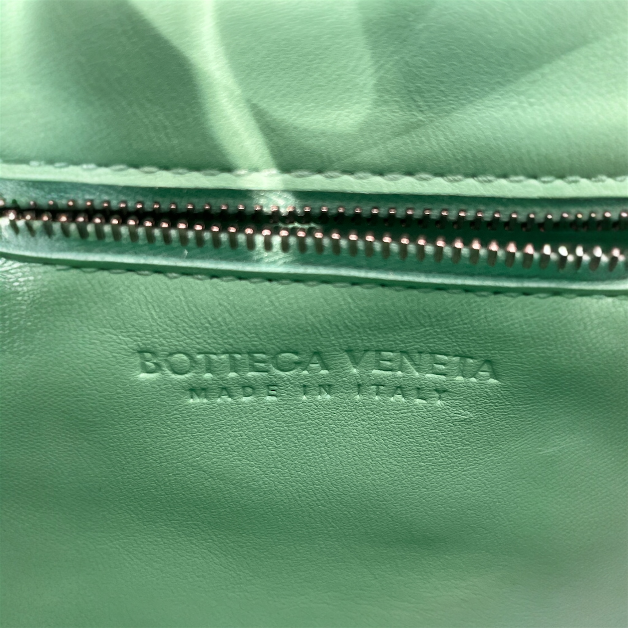 BOTTEGA VENETA/Bag/Leather/GRN/CASETTE BAG view 5