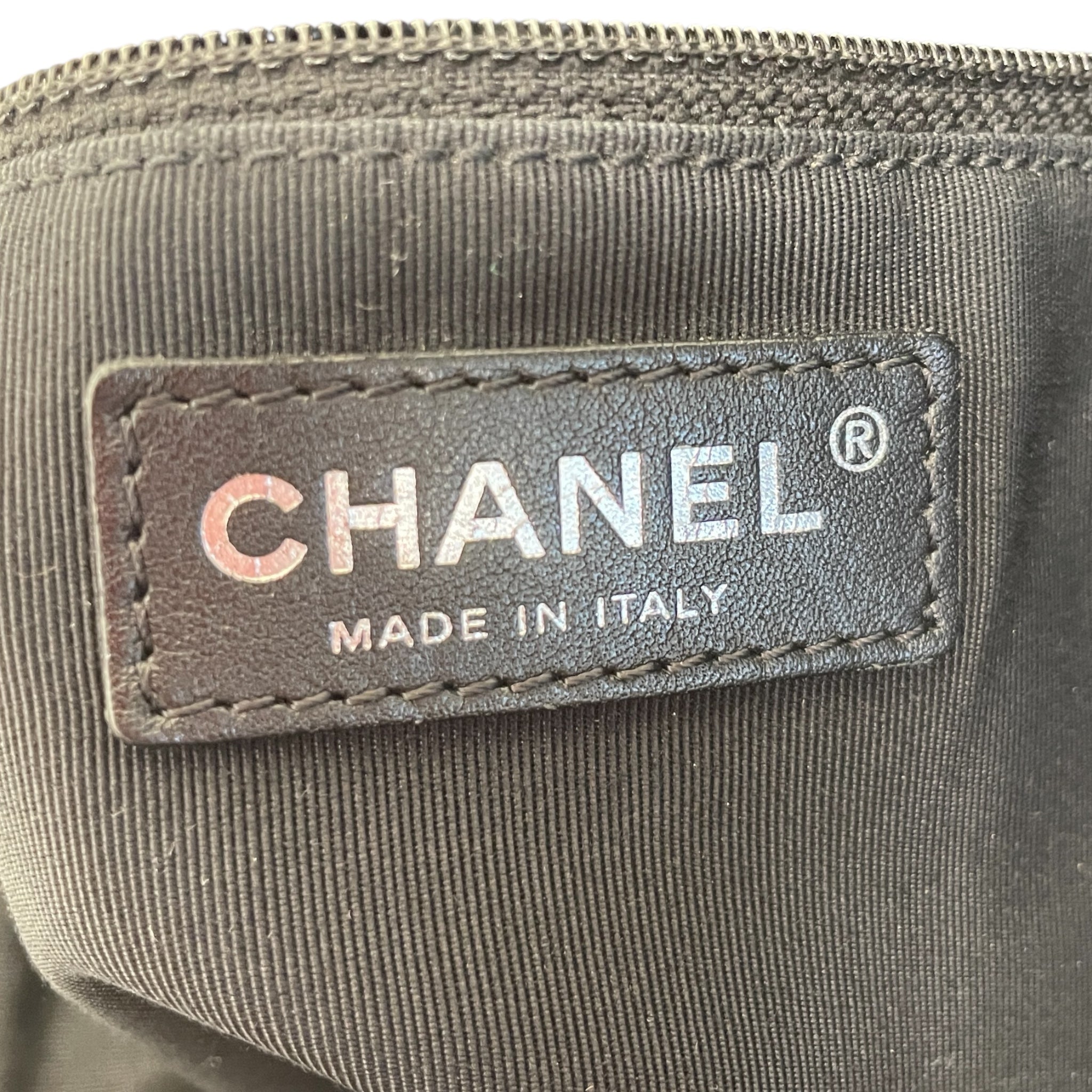 CHANEL/Tote Bag/Leather/BLK/CHANEL 2010 BLACK PATENT TOTE view 6