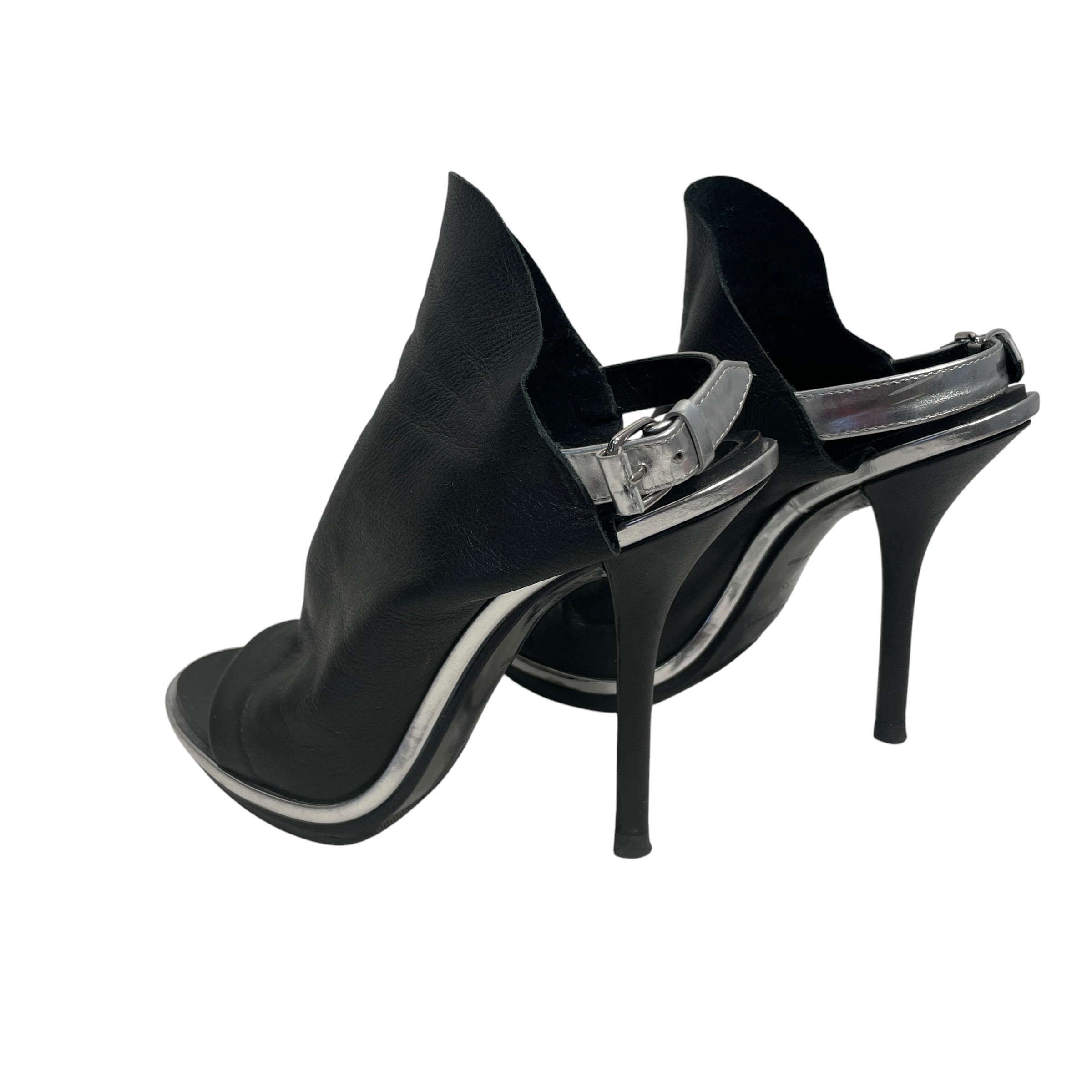 BALENCIAGA/Heels/EU 35/Leather/BLK/calfskin flap view 2