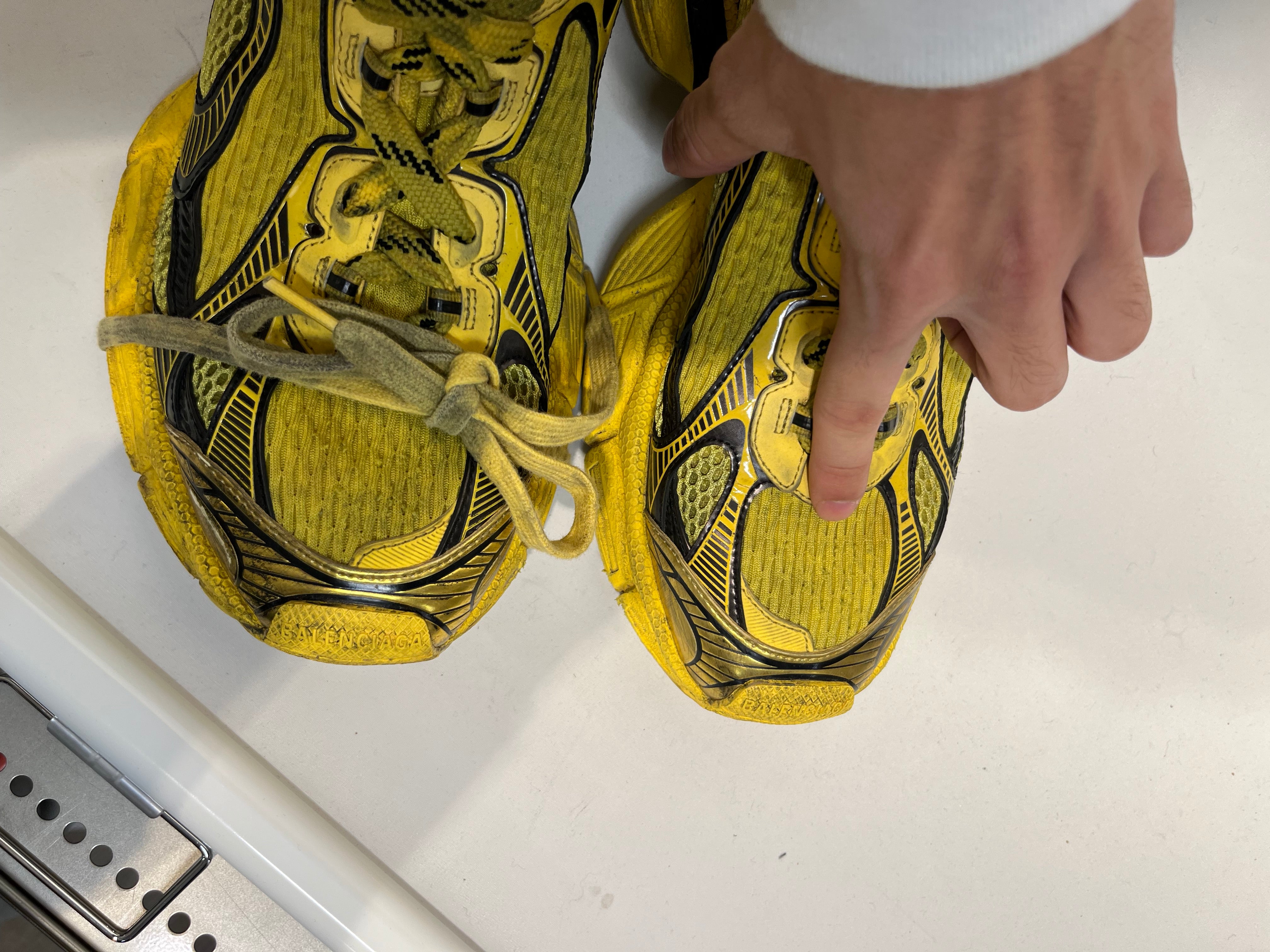 BALENCIAGA/Low-Sneakers/US 9/YEL/YELLOW AND BLACK view 5