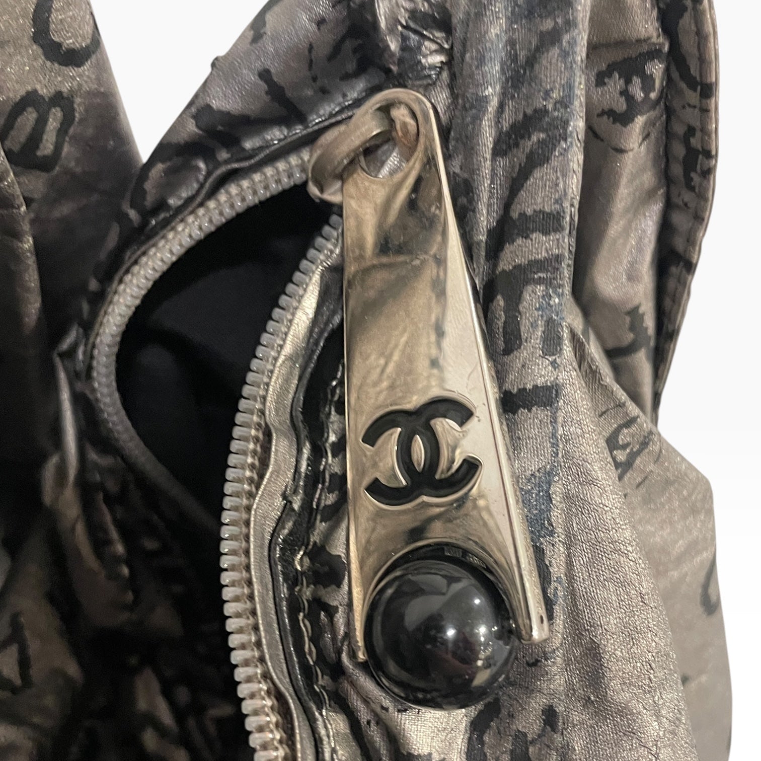 CHANEL/Tote Bag/Hombre Check/Nylon/SLV/CHANEL PARIS COCO PRINT view 6