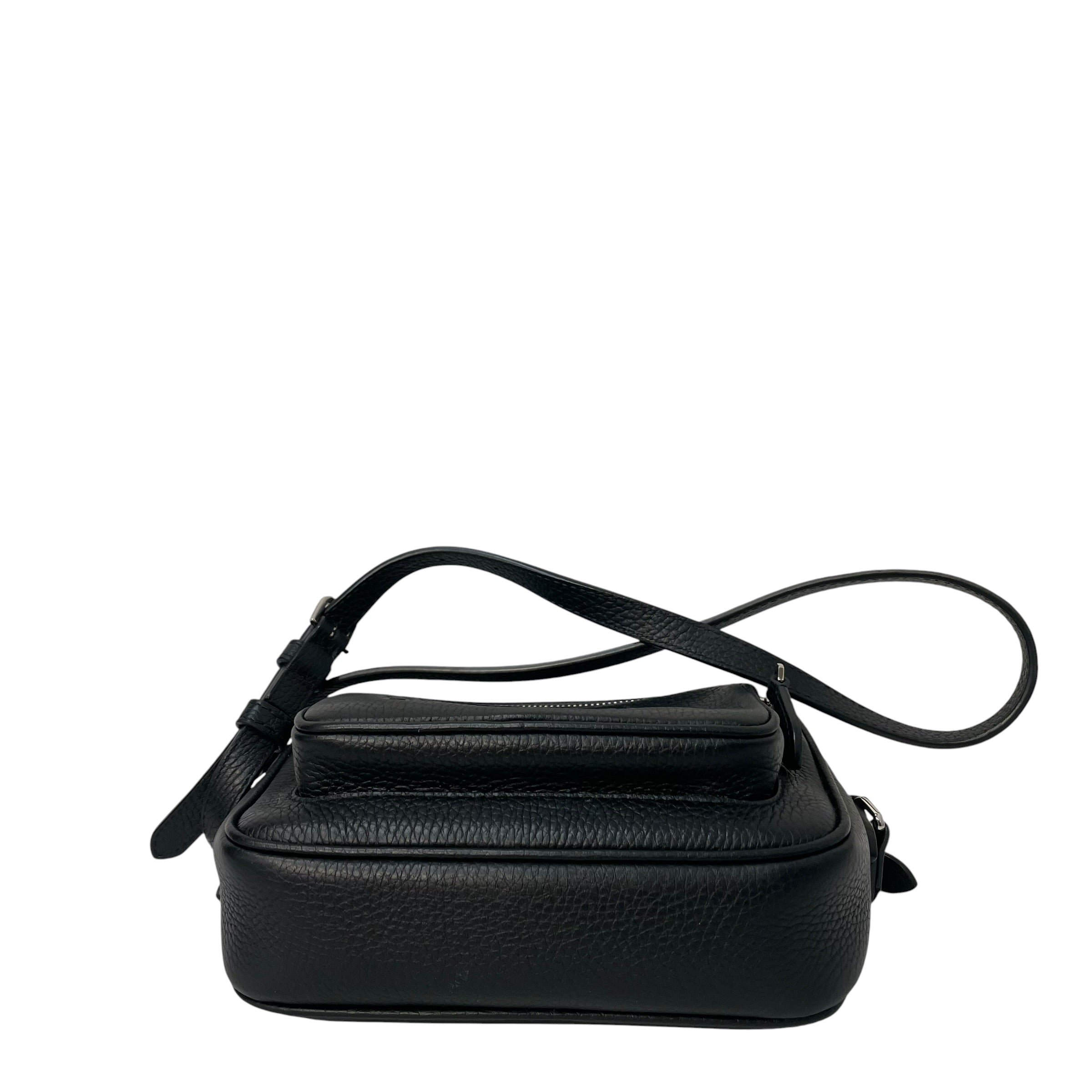 BURBERRY/Cross Body Bag/Leather/BLK/3d pocket camera bag view 3