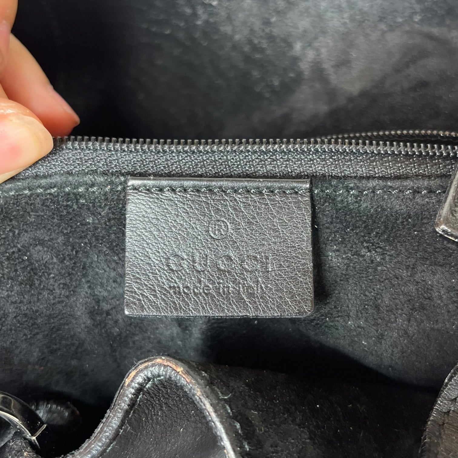 GUCCI/Hand Bag/Leather/BLK/1999 Ring Handle Bag view 6