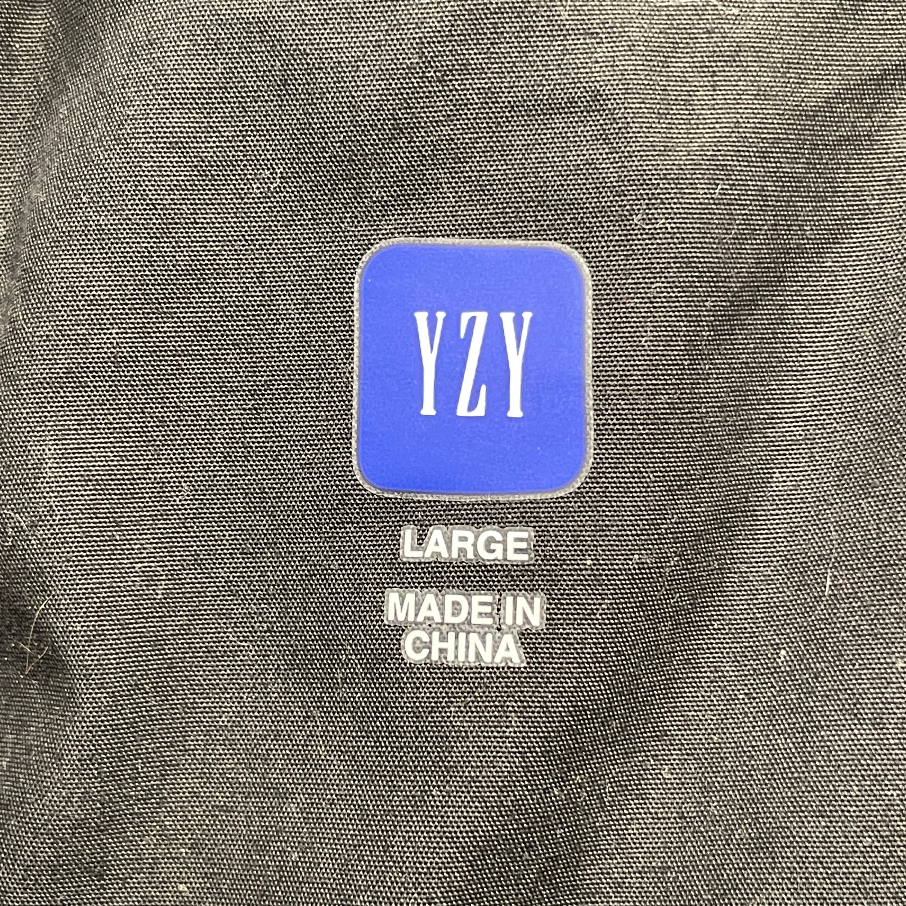 YEEZY GAP ENGINEERED BY BALENCIAGA/Puffer Jkt/M/BLK/PUFFER view 3