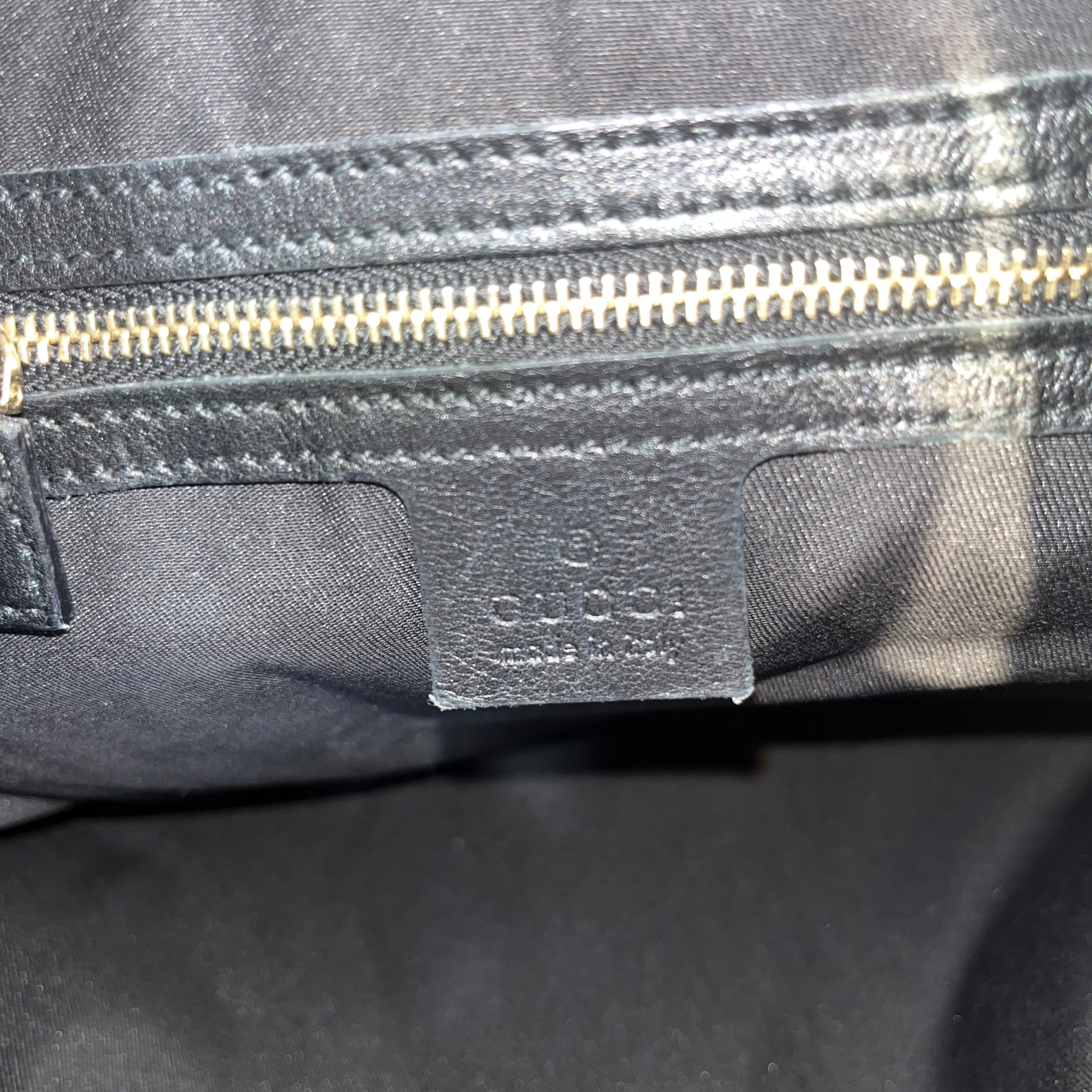 GUCCI/Hand Bag/Leather/BLK/horseshoe front clasp view 6