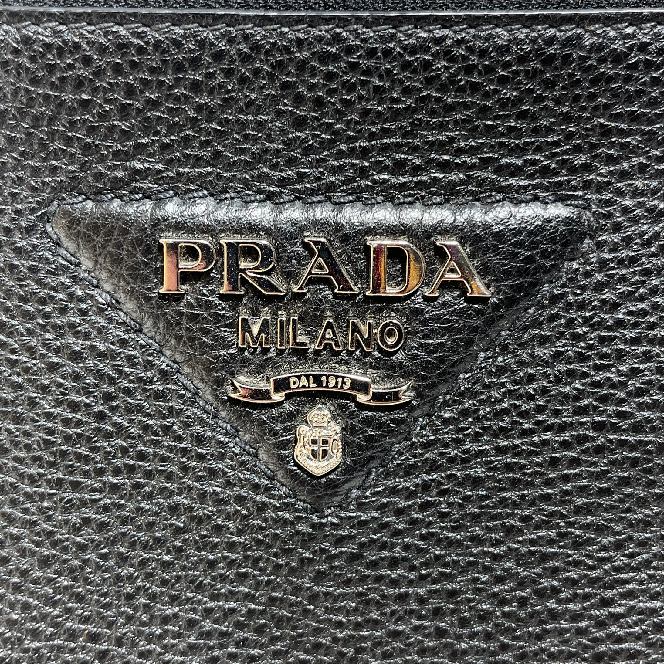 PRADA/Pouch/Leather/BLK/GRAINED LEATHER / STRIPE STRAP view 5