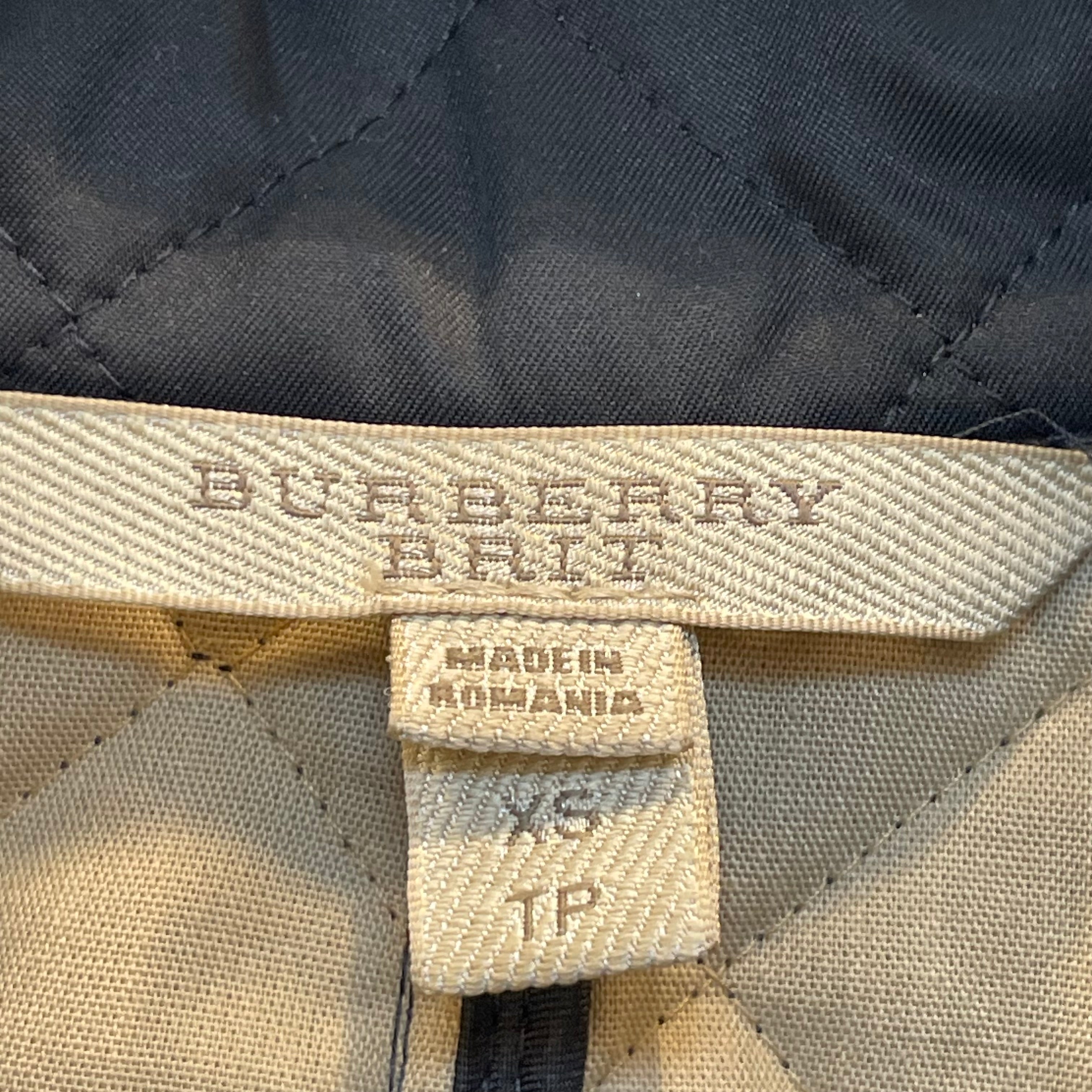 BURBERRY BRIT/Jacket/XS/Polyester/BLK/quilted/house stripes inside view 3