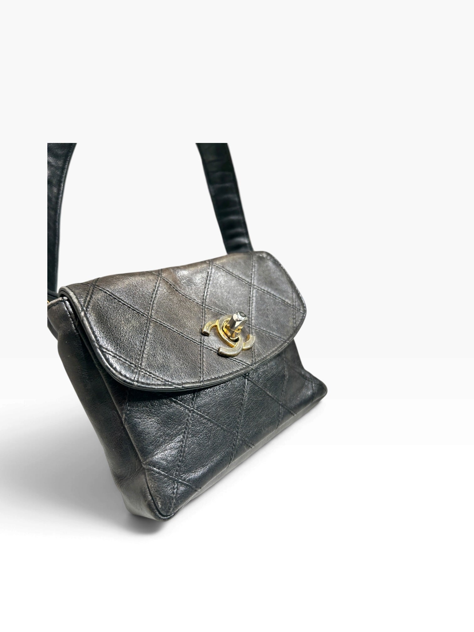CHANEL/Bag/Leather/BLK/Waist Pouch view 6