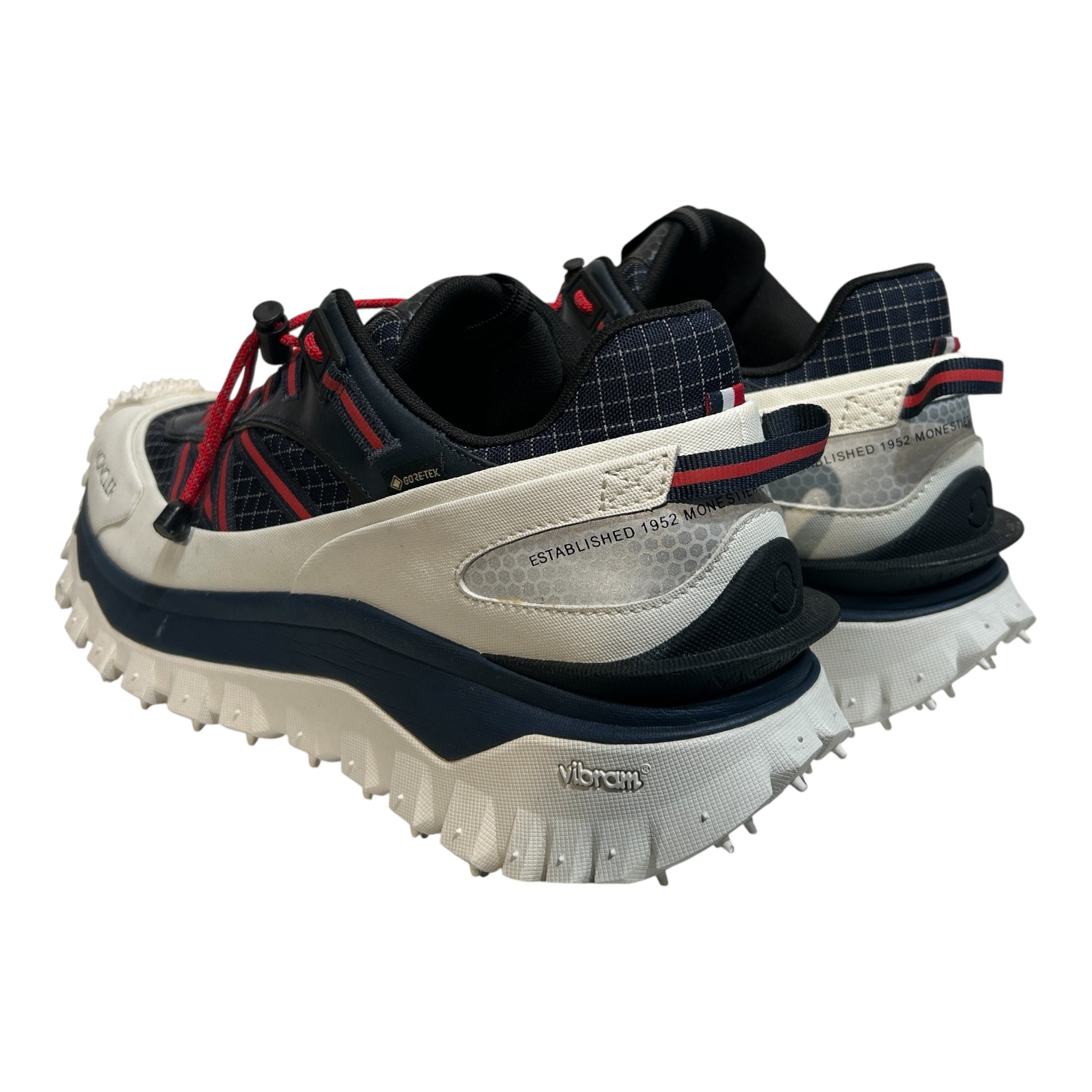 MONCLER/Low-Sneakers/EU 44/Nylon/WHT/trailgrip gtx view 2