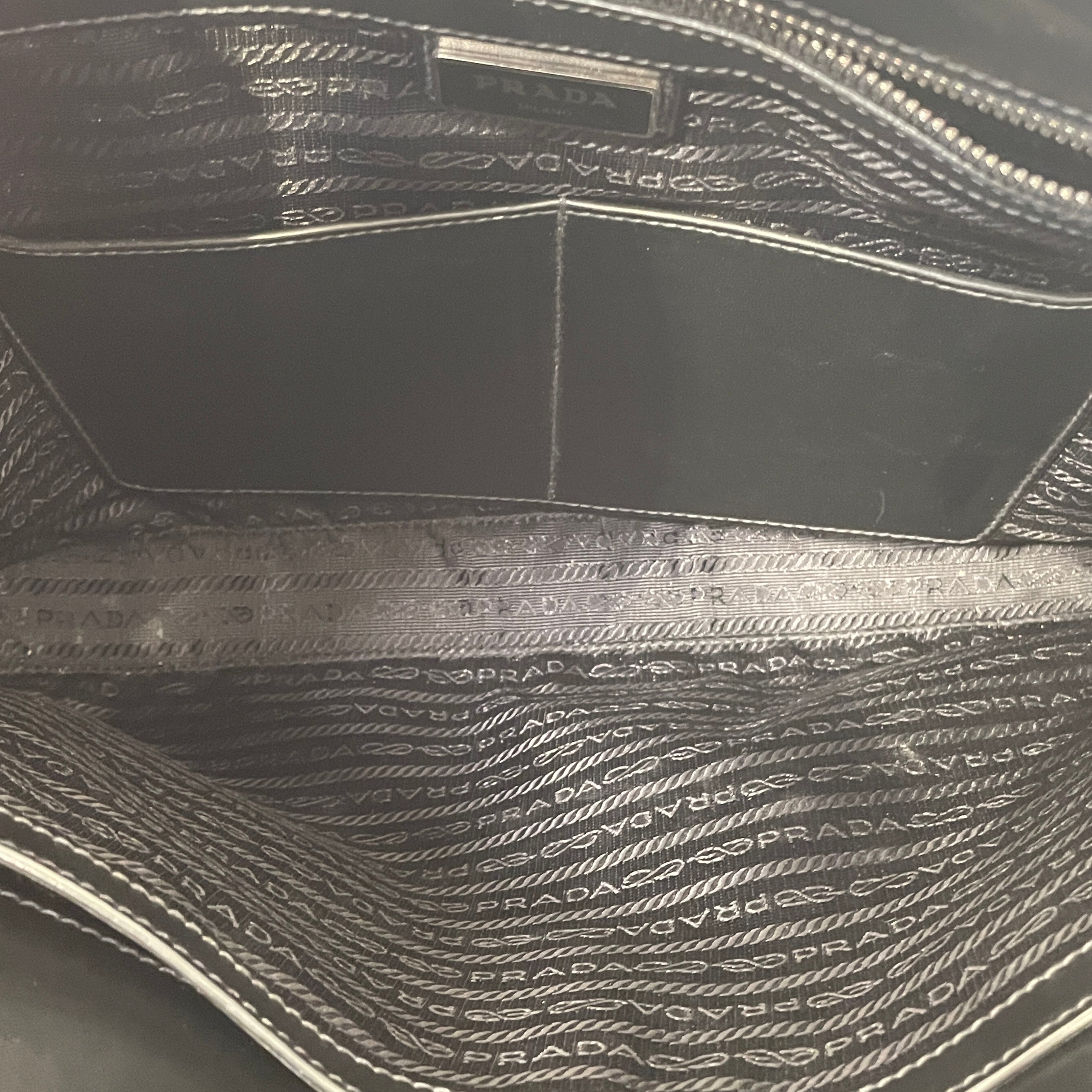 PRADA/Briefcase/Leather/BLK/Saffiano Triangle Briefcase view 7
