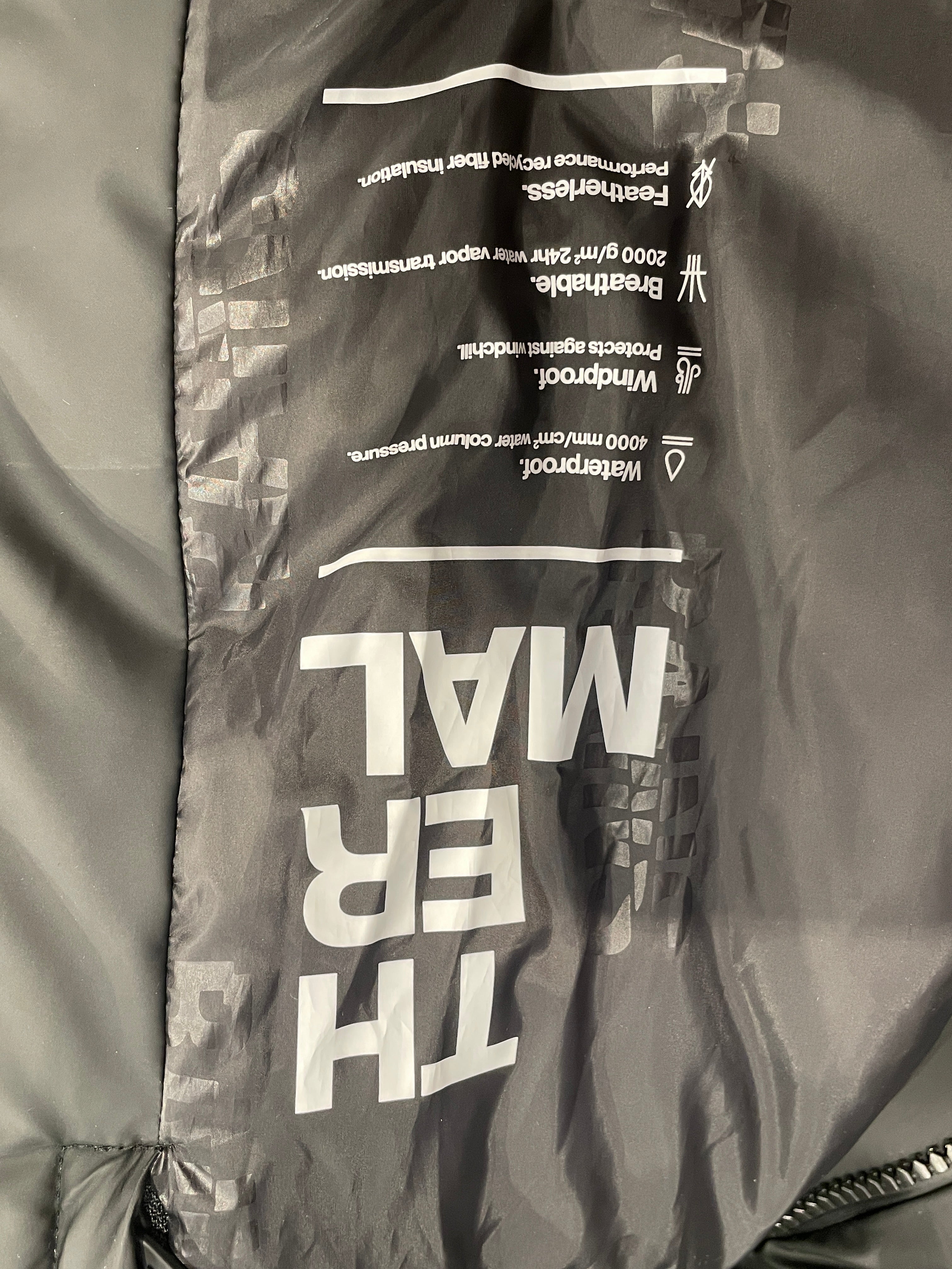 RAINS/Puffer Jkt/M/Nylon/BLK/SILVER TRIM HOOD view 4