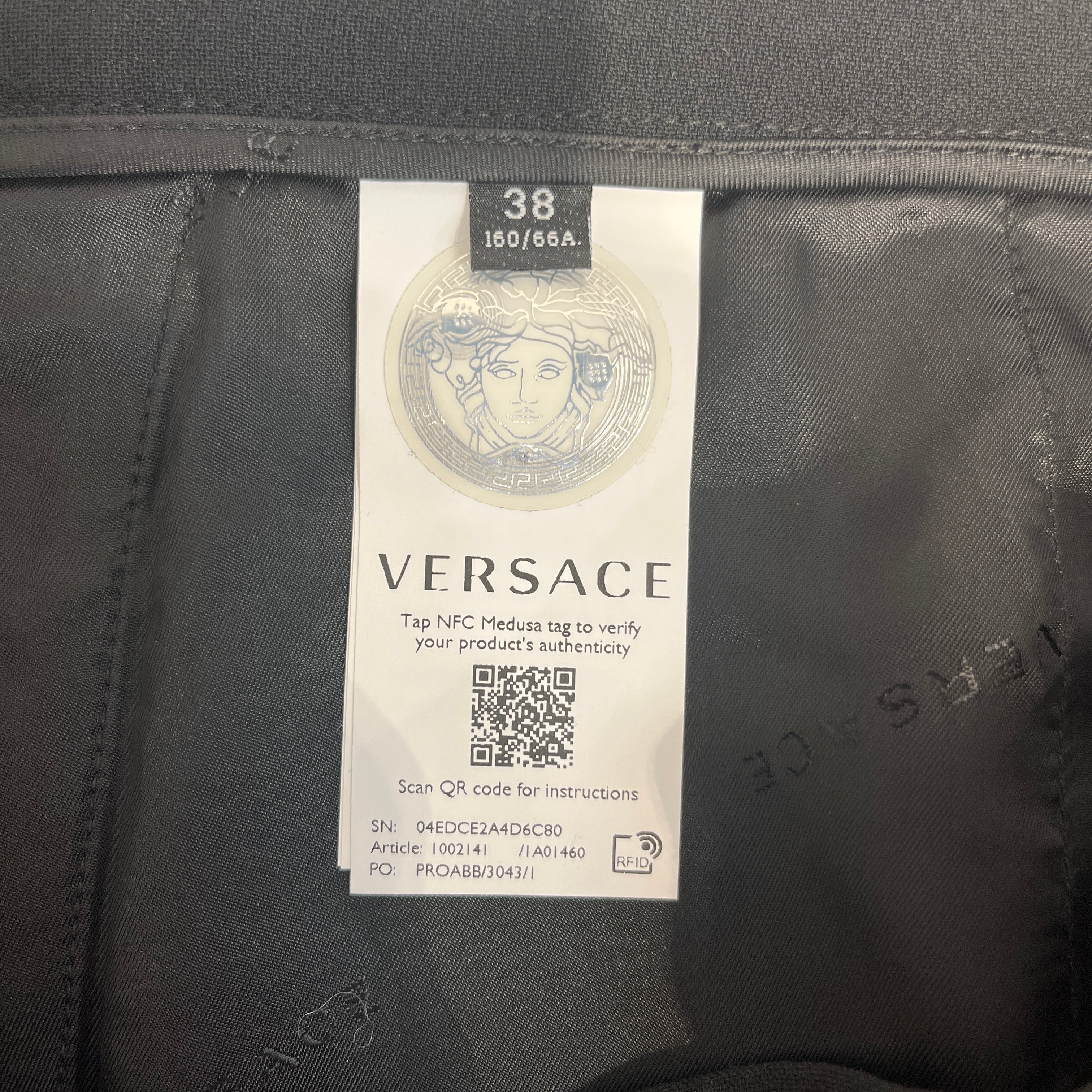VERSACE/Shorts/38/Nylon/BLK/Tennis short view 4