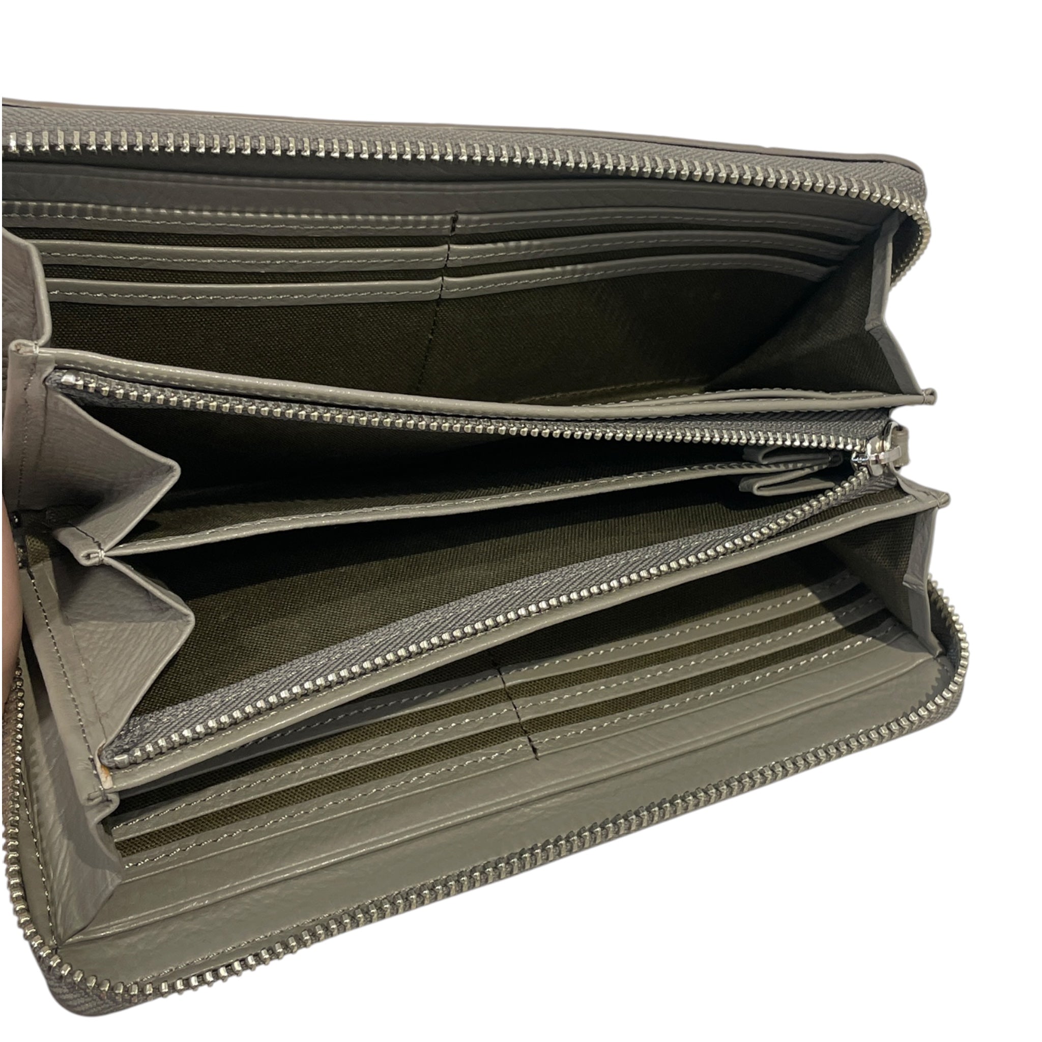 Vivienne Westwood/Long Wallet/Animal Pattern/Leather/GRY/L's/CROC, GRY & SLV ORB view 3