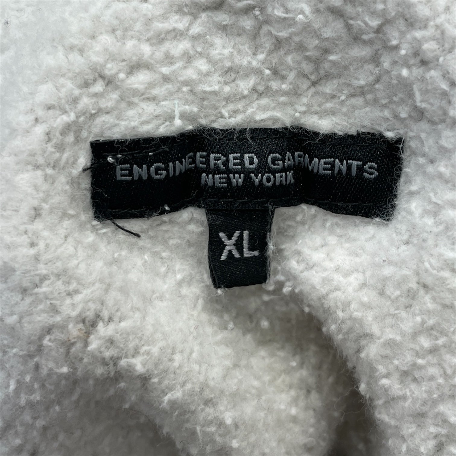 Engineered Garments/Hoodie/XL/Cotton/GRY/2 button closure/front pocket view 3