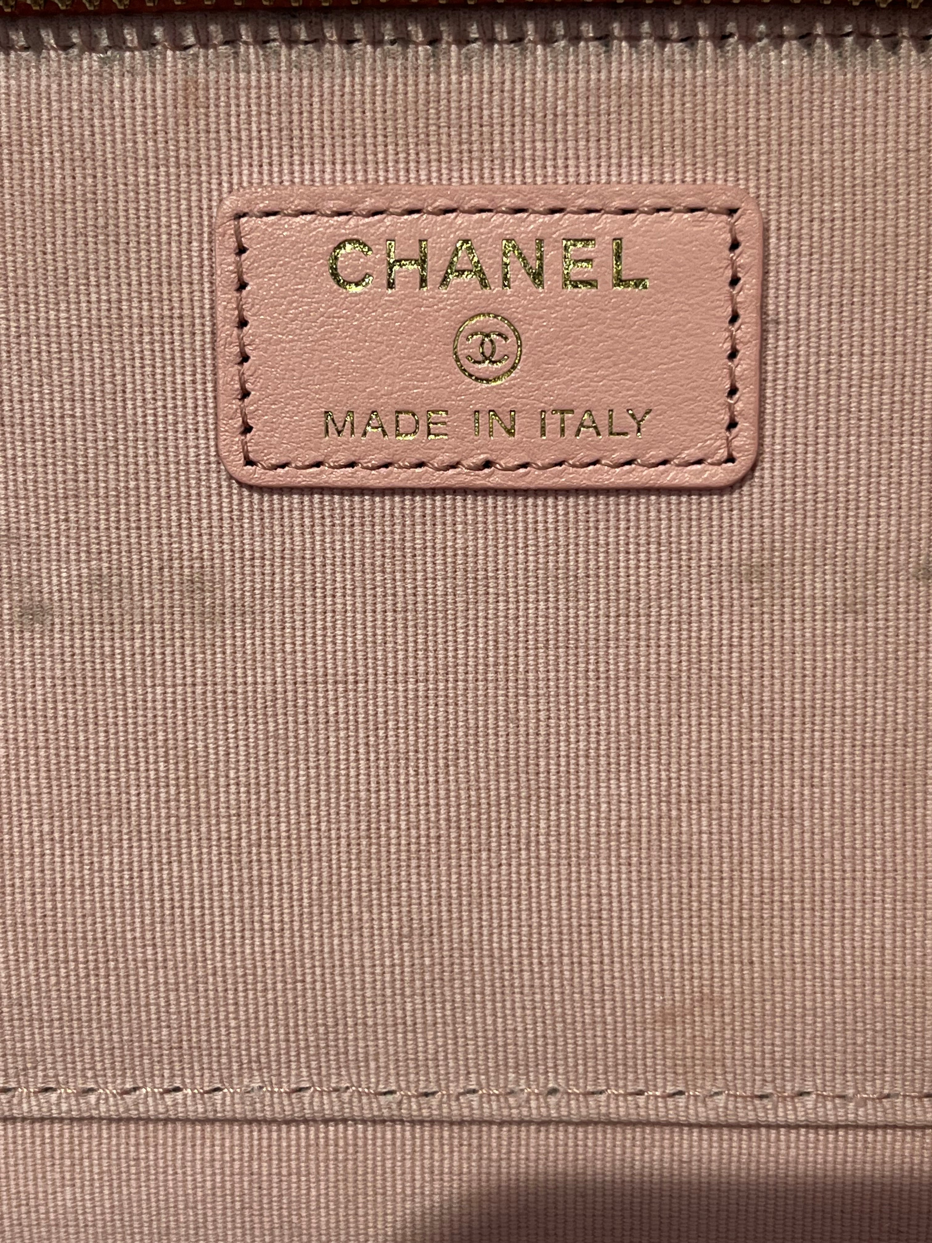 CHANEL/Cross Body Bag/Leather/PNK/318816634 CAVIAR VANITY BAG view 6