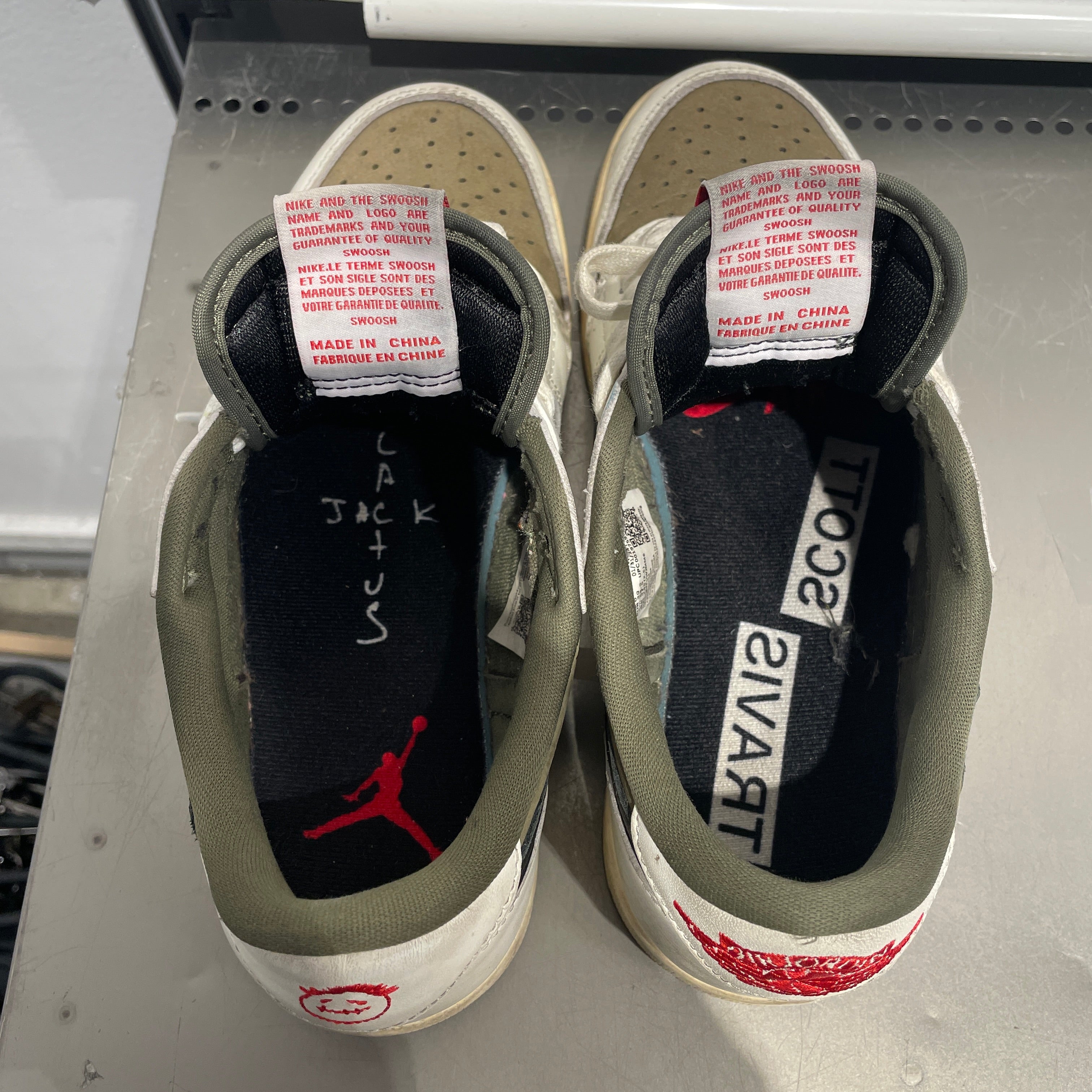 NIKE/TRAVIS SCOTT/Low-Sneakers/US 6.5/MLT/DM7866-200 Low O view 3